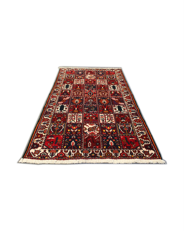 Bakhtiari Rug - 305 cm x 165 cm