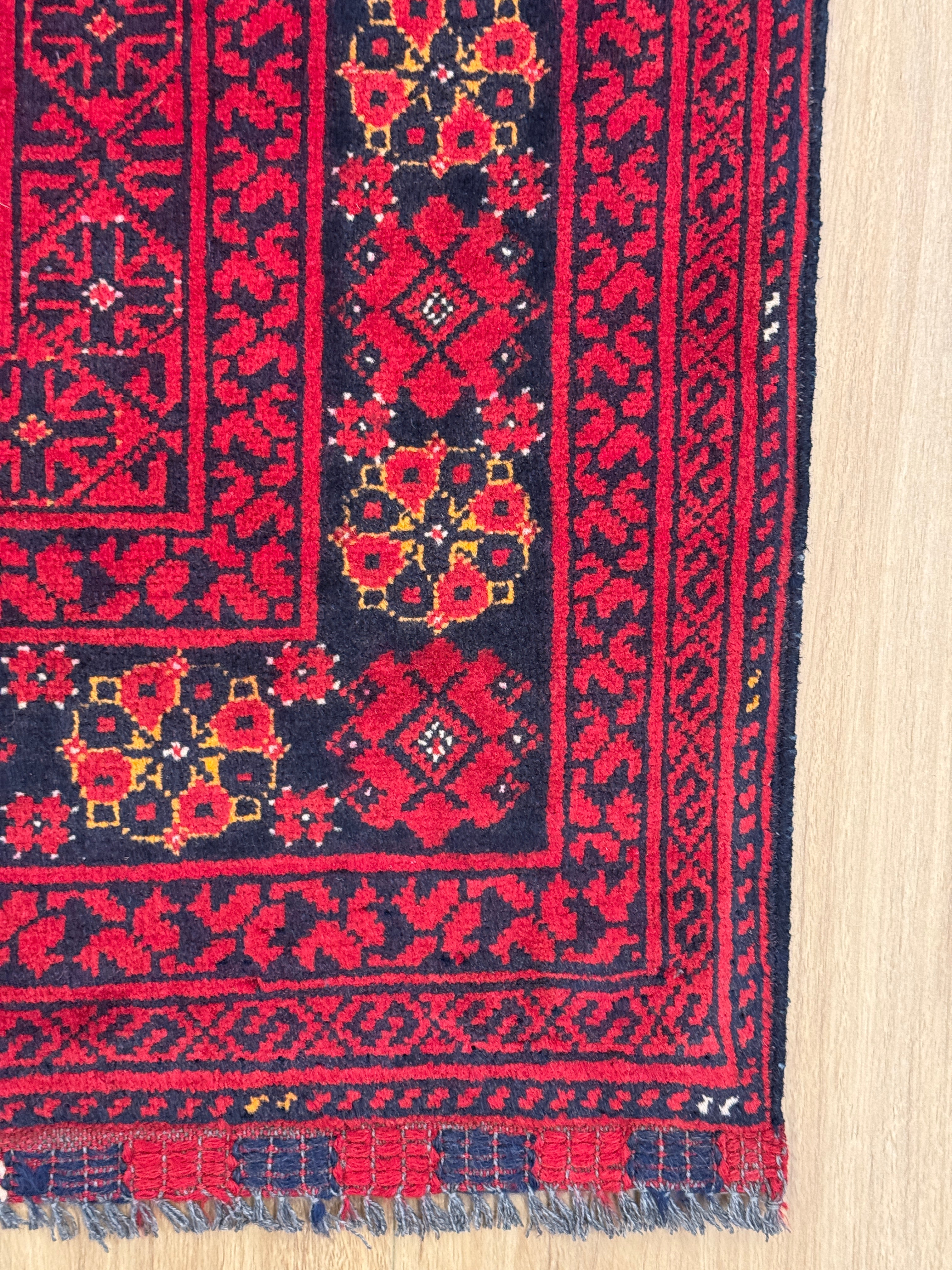 Kunduz Rug - 291 cm x 195 cm