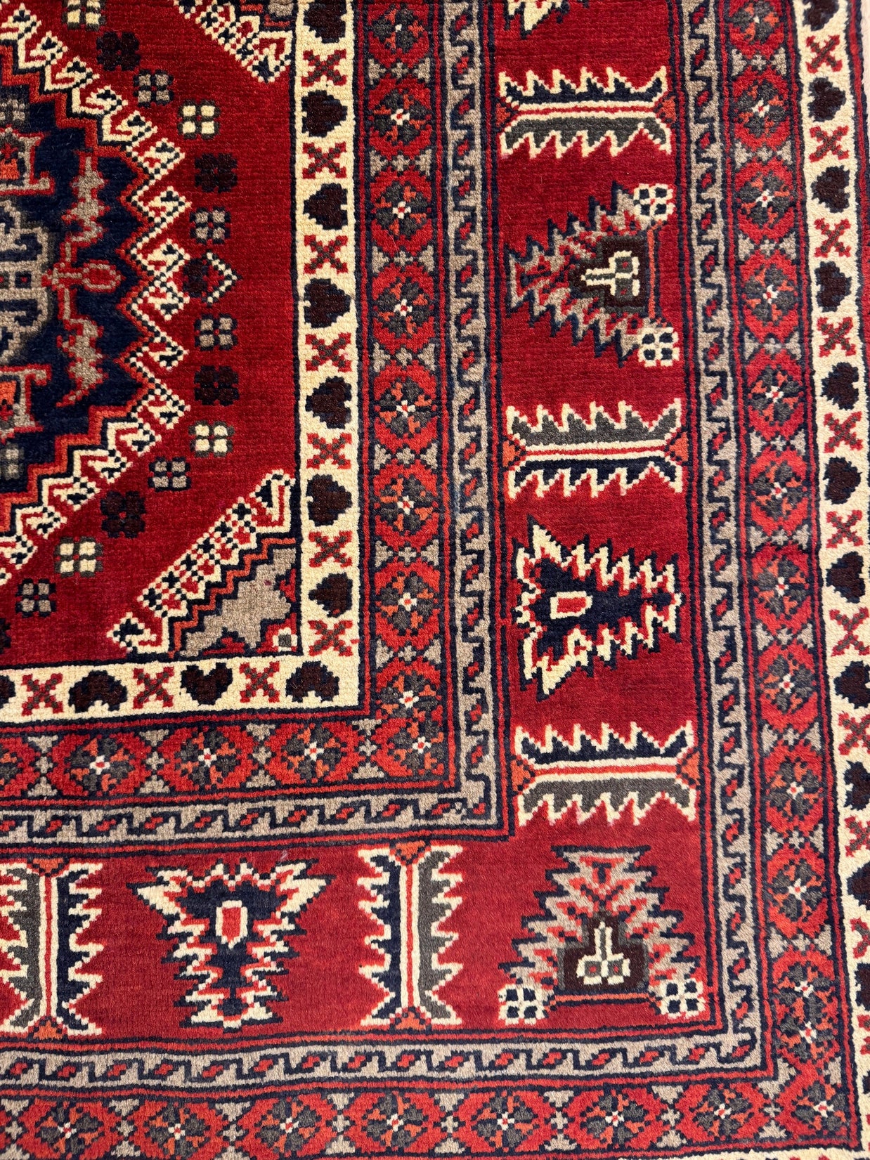 Karghai Rug (Fine) - 285 cm x 198 cm