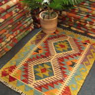 Chobi Kilim - 82 cm x 63 cm