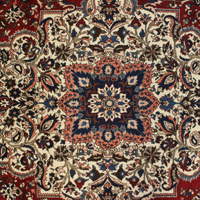 Bakhtiari Rug - 315 cm x 203 cm