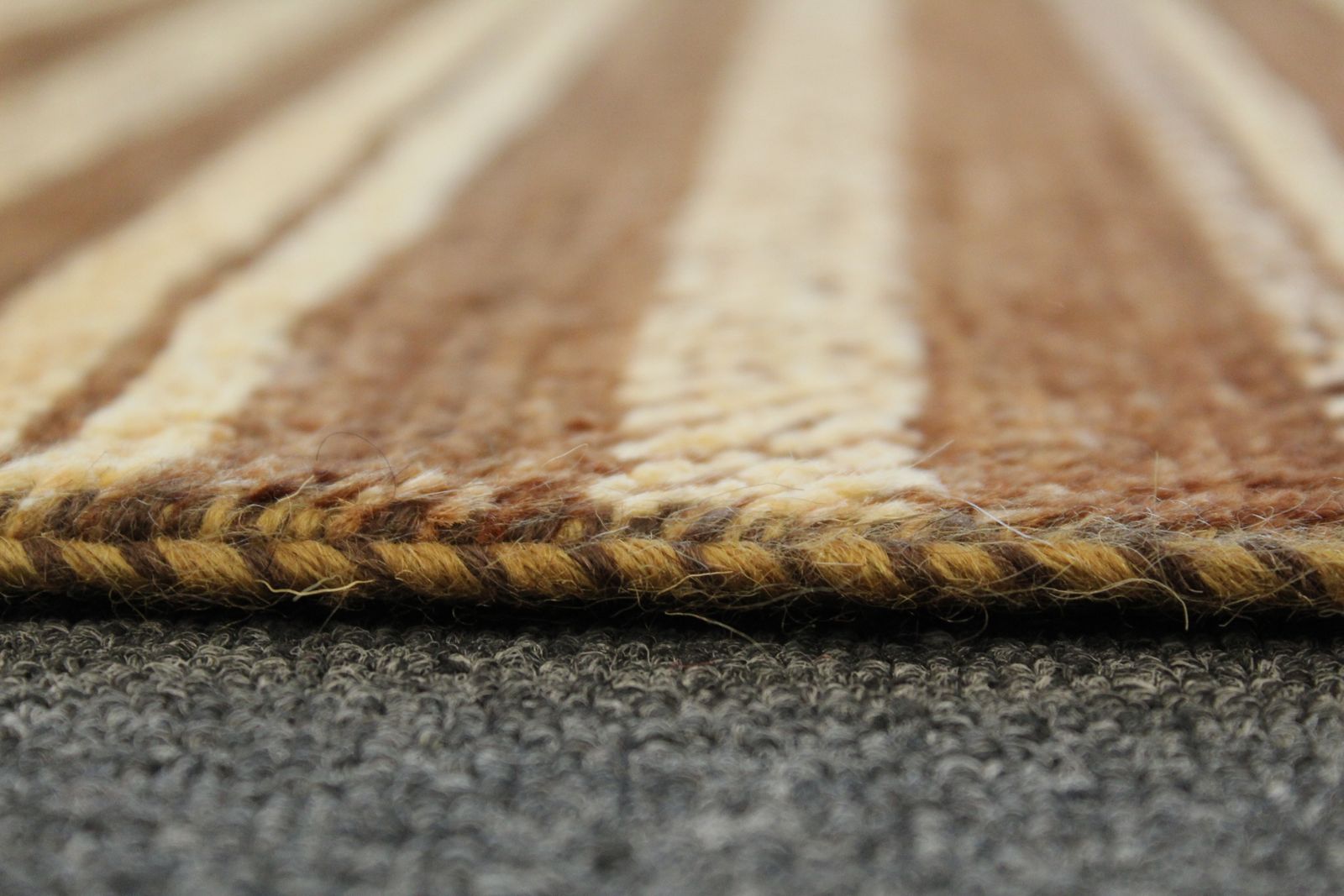 Gabbeh Rug - 280 cm x 182 cm