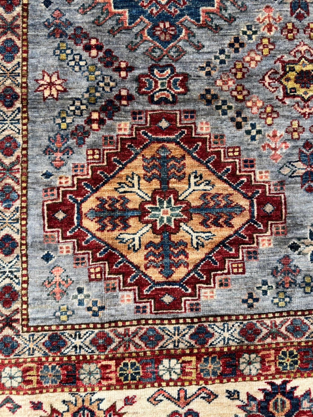 Super Kazak Rug - 298 cm x 243 cm