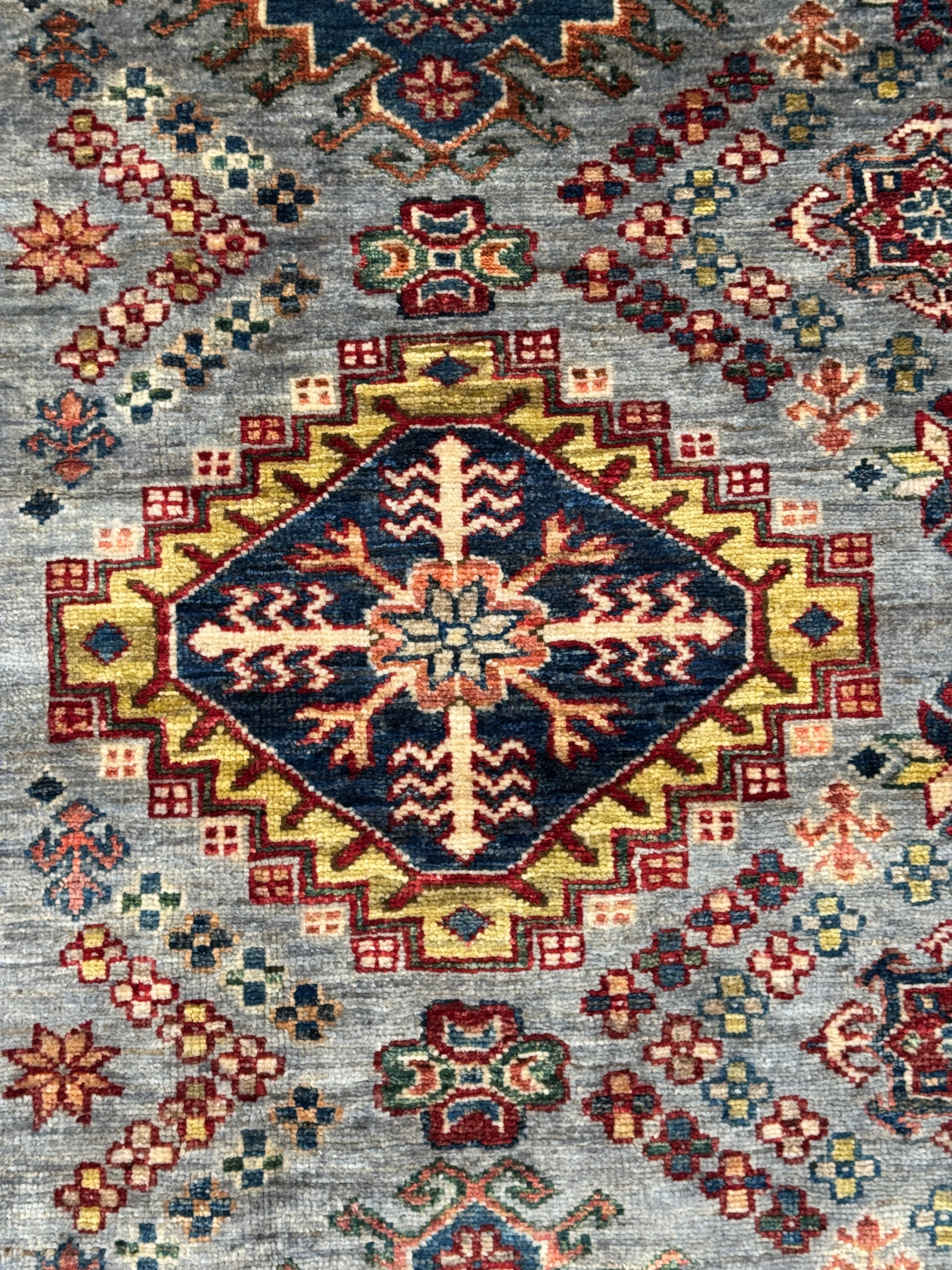 Super Kazak Rug - 298 cm x 243 cm