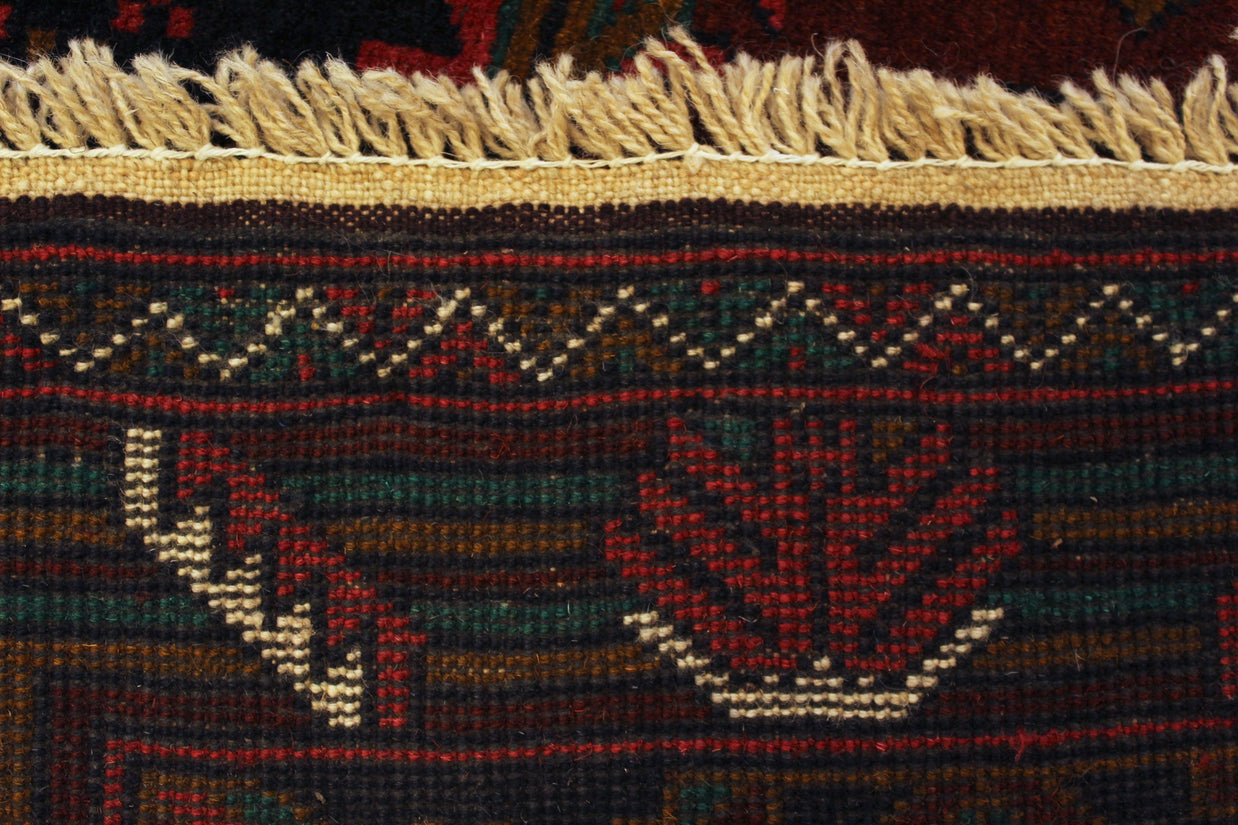 Fine Baluchi Rug - 189 cm x 117 cm