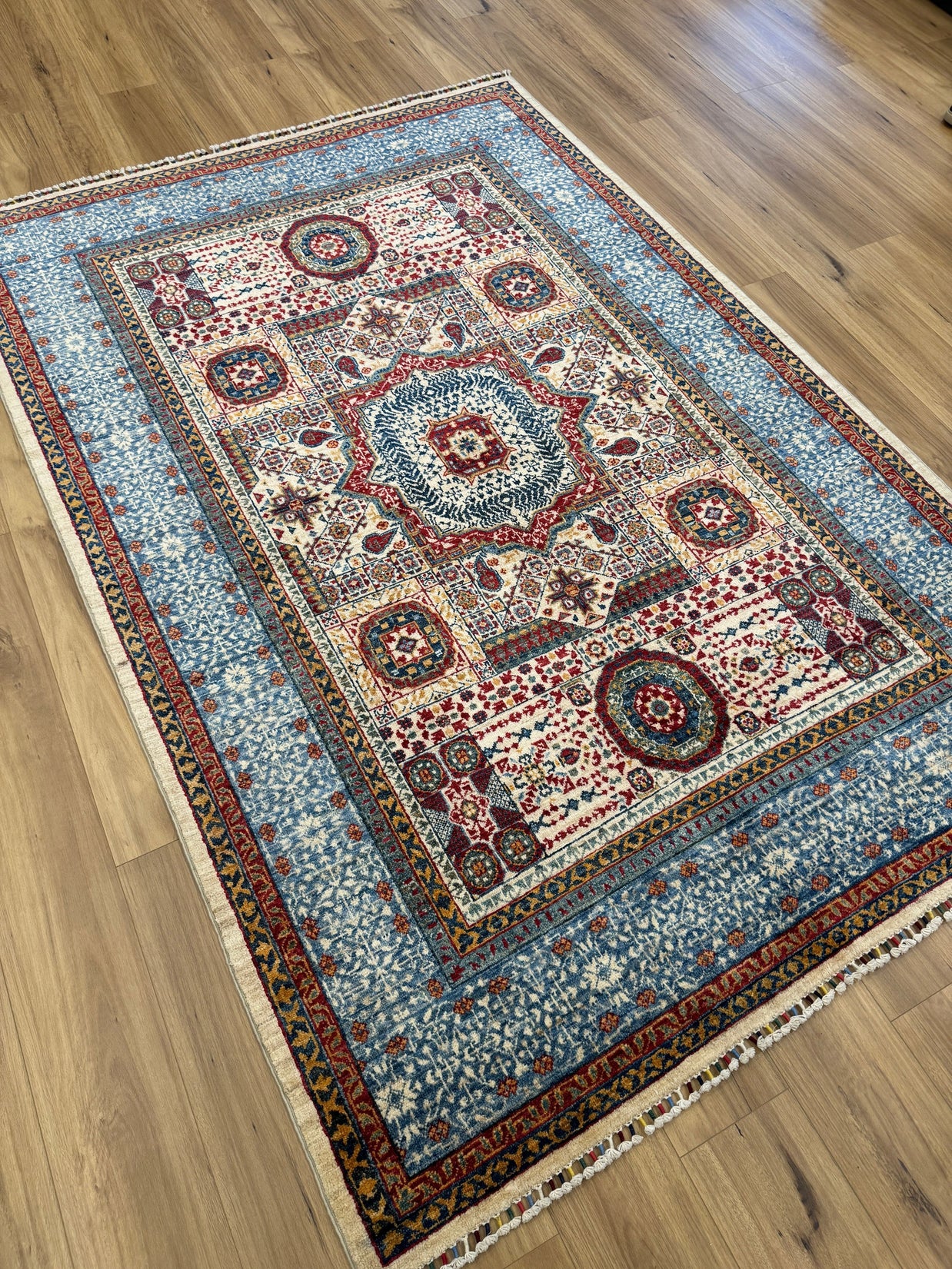 Mamluk Rug - 252 cm x 171 cm