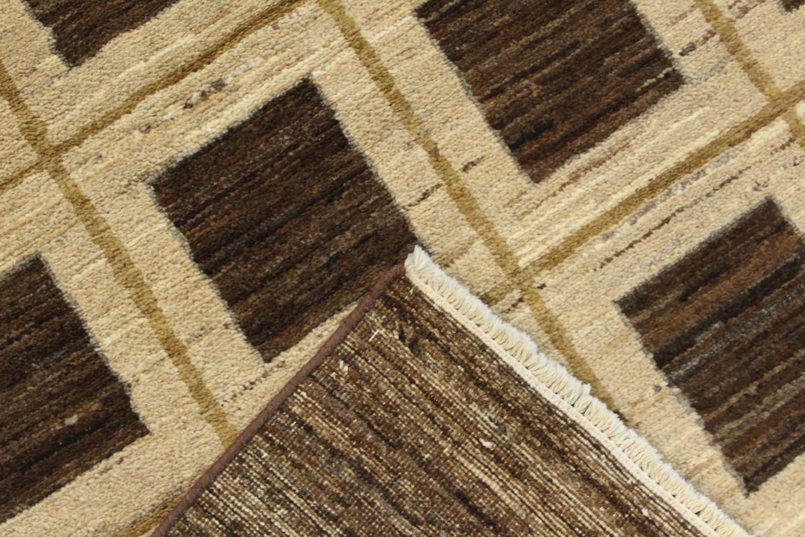 Gabbeh Rug - 291 cm x 196 cm