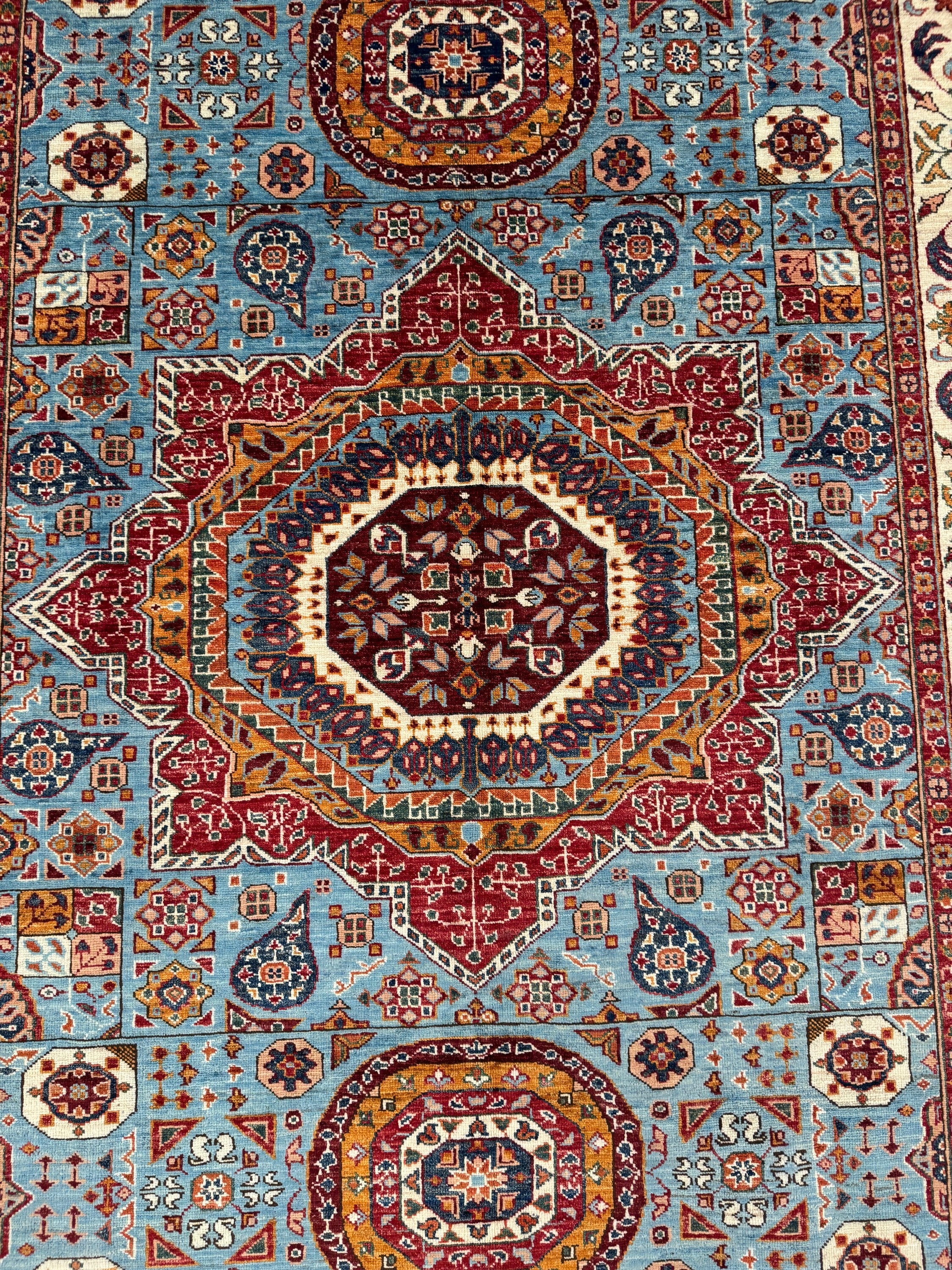 Mamluk Rug - 235 cm x 177 cm