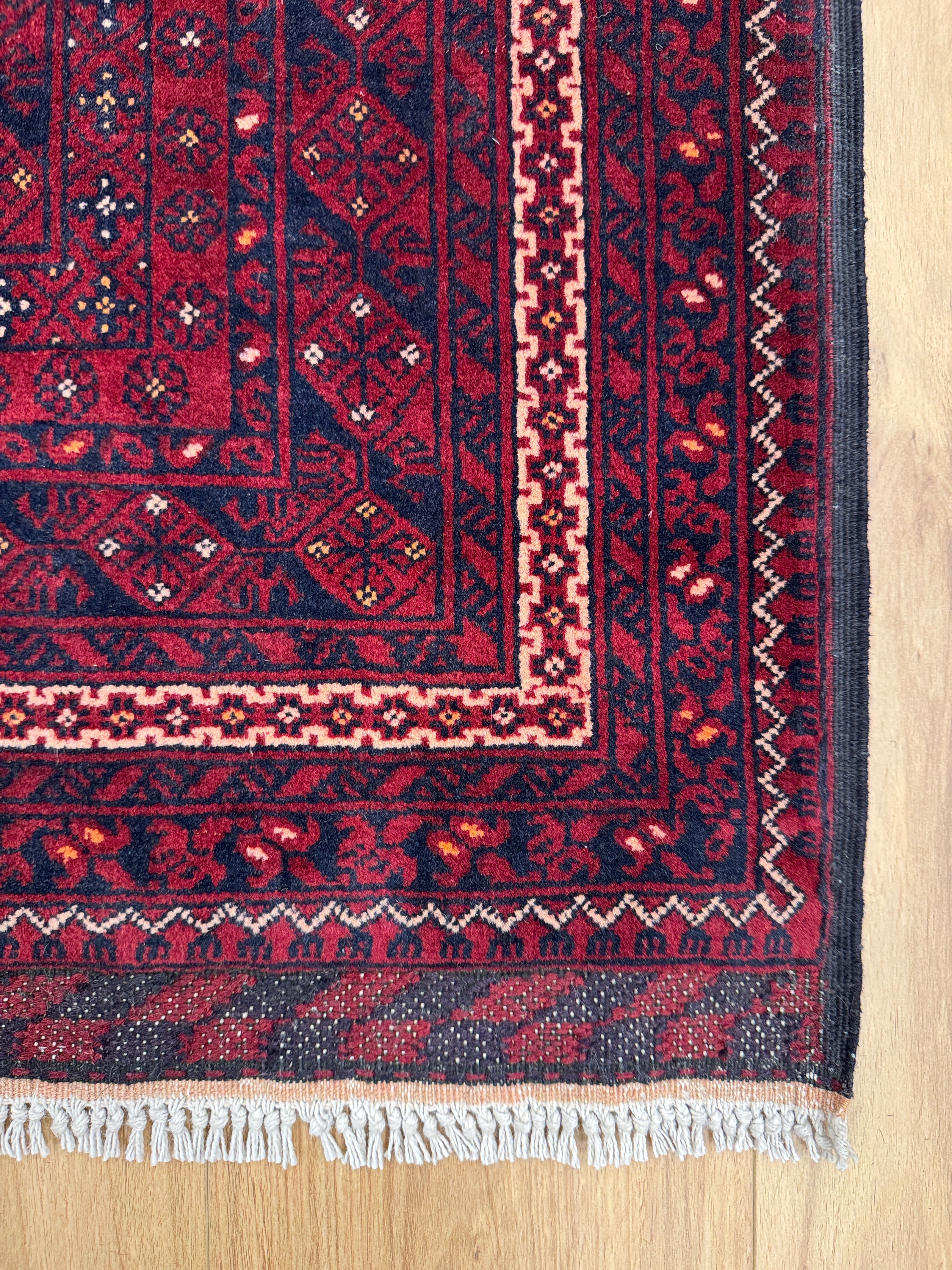 Kunduz Rug - 290 cm x 202 cm