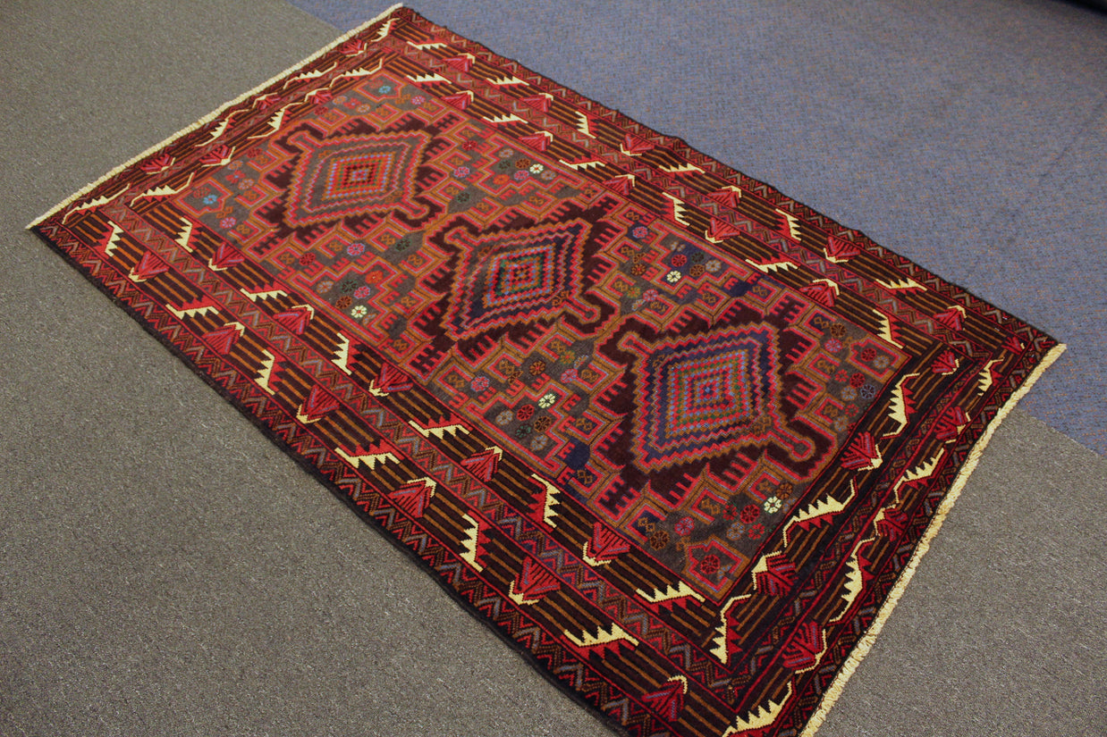 Fine Baluchi Rug - 195 cm x 123 cm