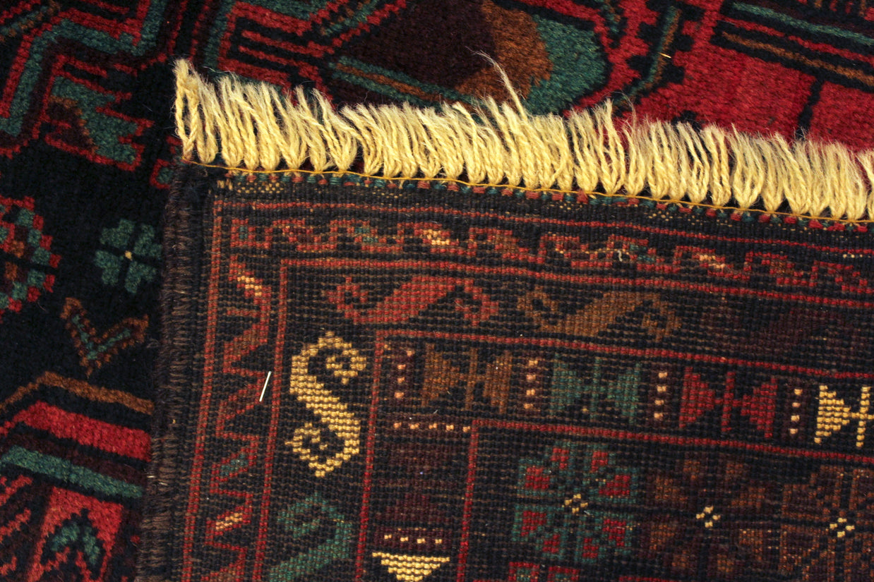 Fine Baluchi Rug - 192 cm x 115 cm