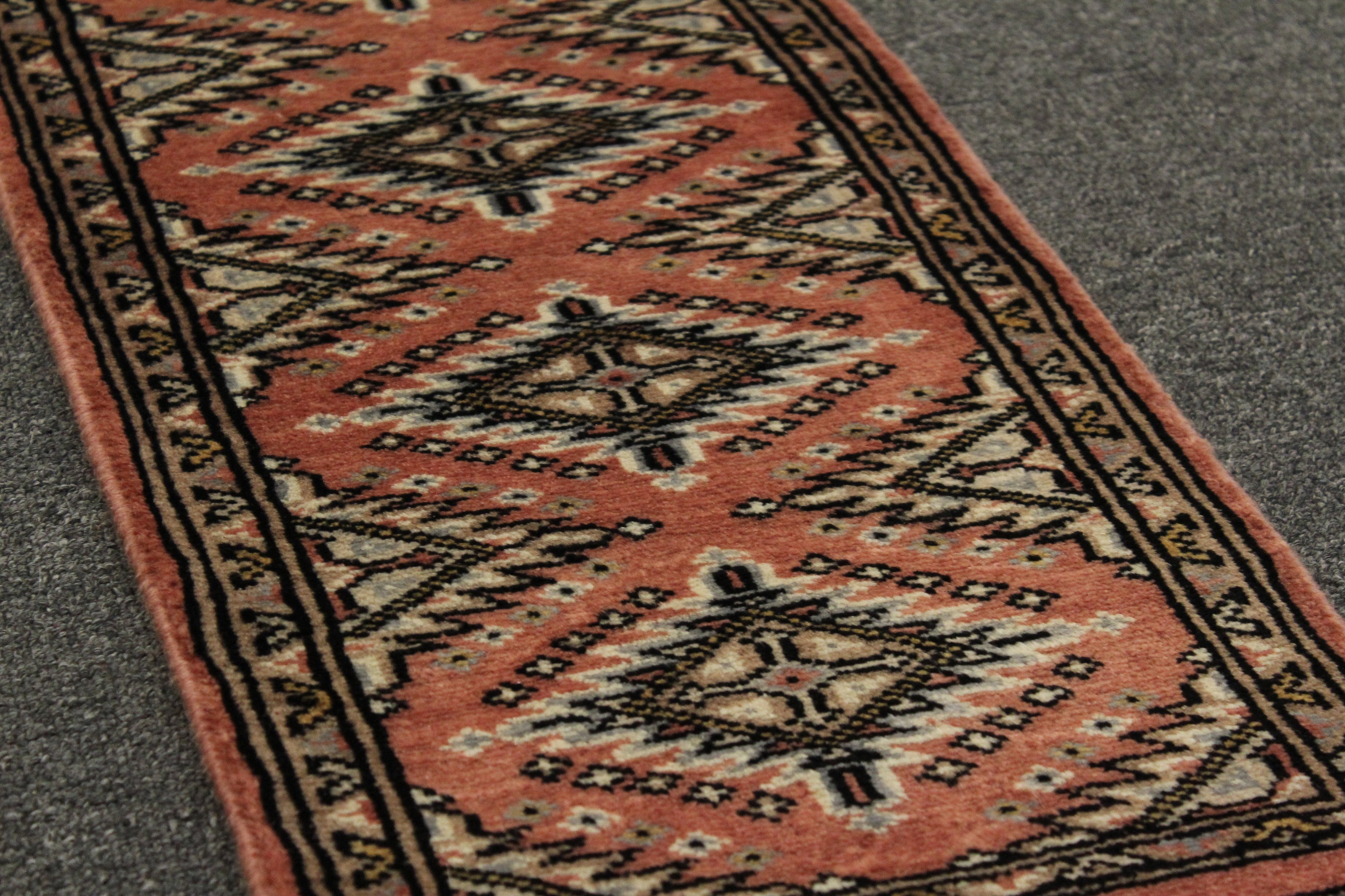 Jaldar Table Runner - 90 cm x 30 cm (approx)