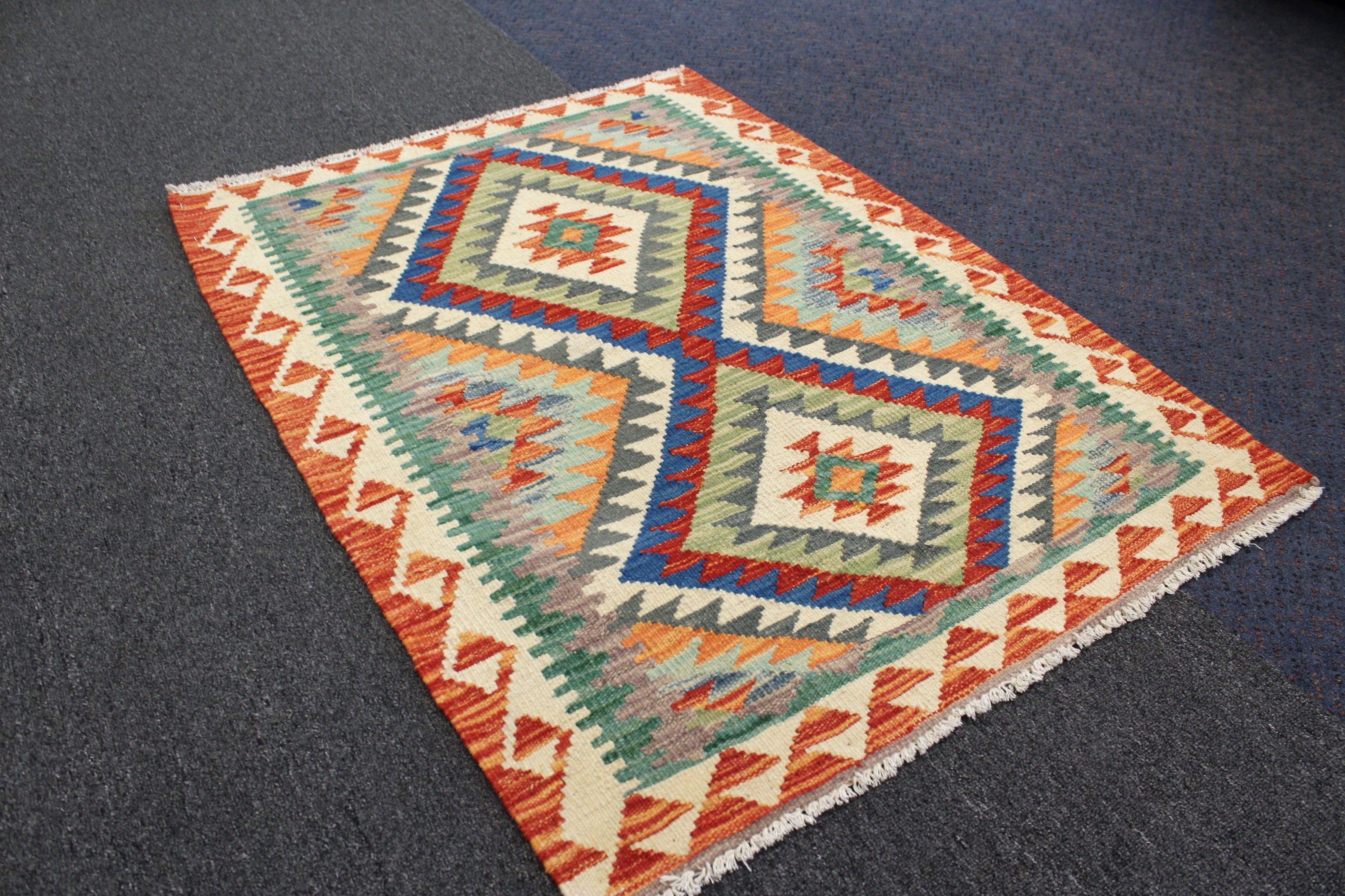 Chobi Kilim - 114 cm x 87 cm