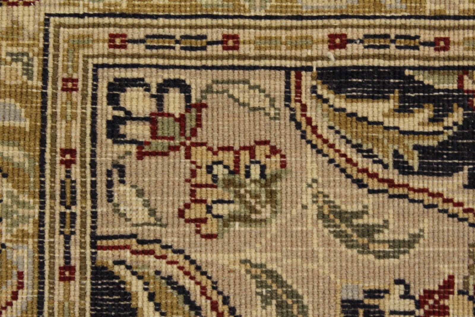 Kashmar Rug - 308 cm x 246 cm