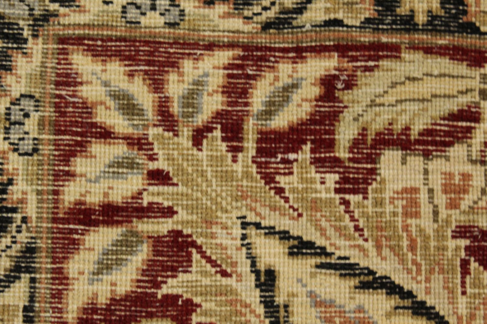 Gulistan Rug - 310 cm x 250 cm (approx)