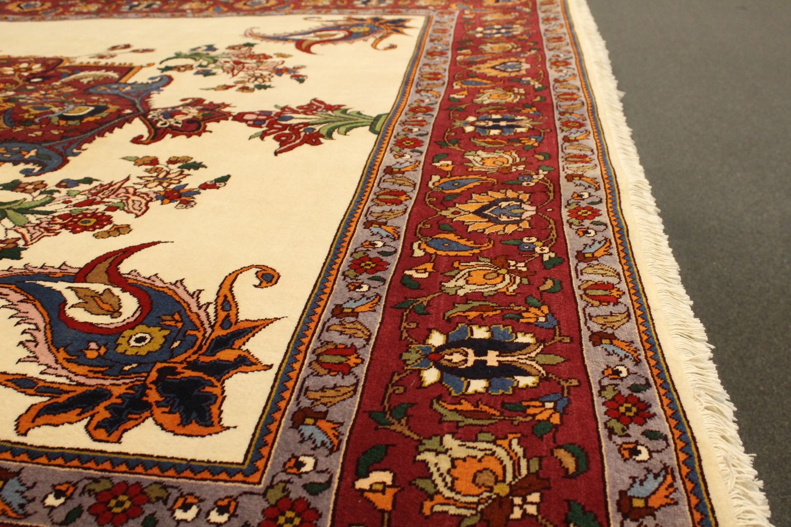 Kerman Shah Rug - 361 cm x 252 cm