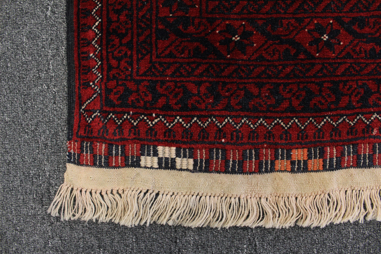 Roshnai Rug - 378 cm x 85 cm