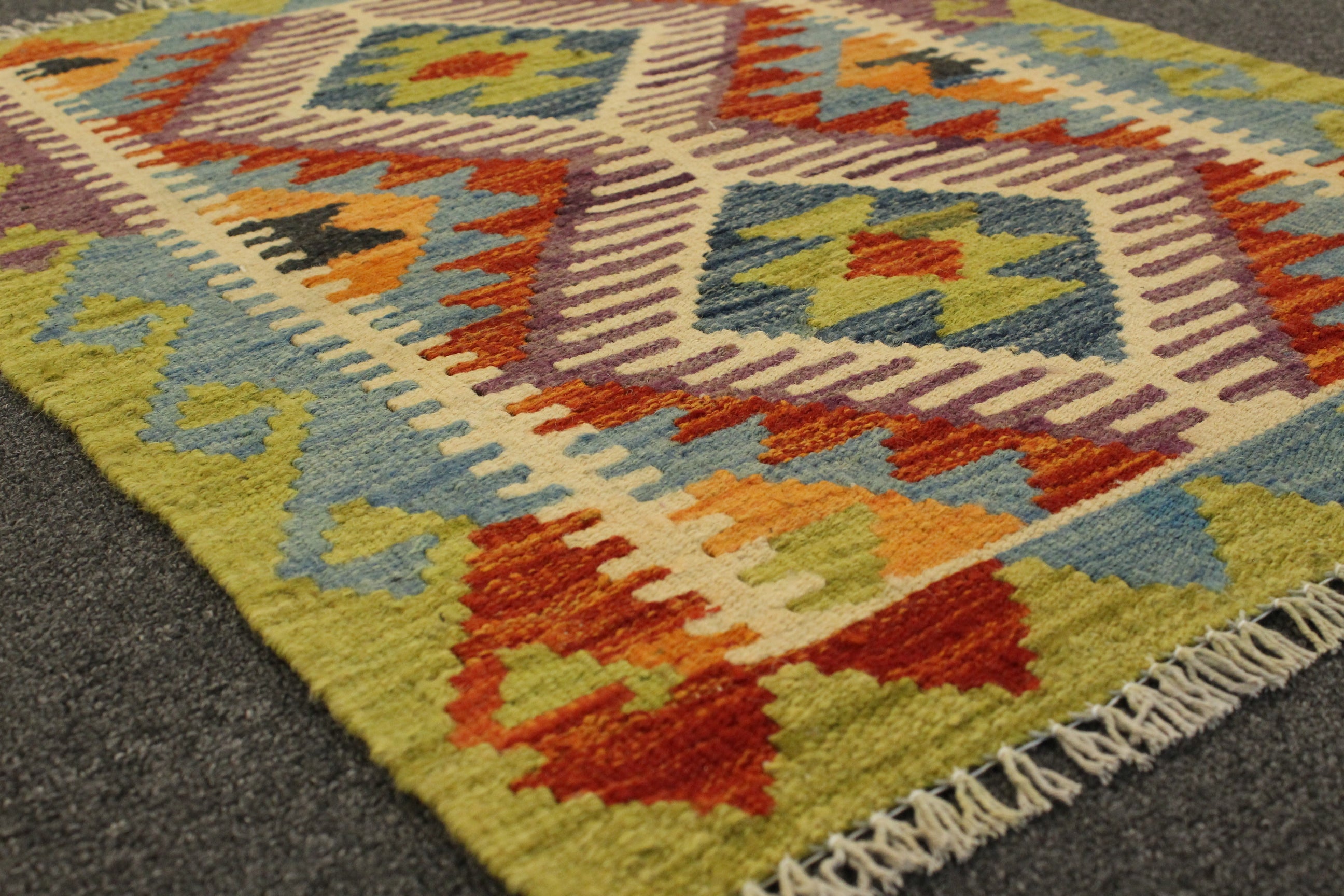 Chobi Kilim - 82 cm x 63 cm