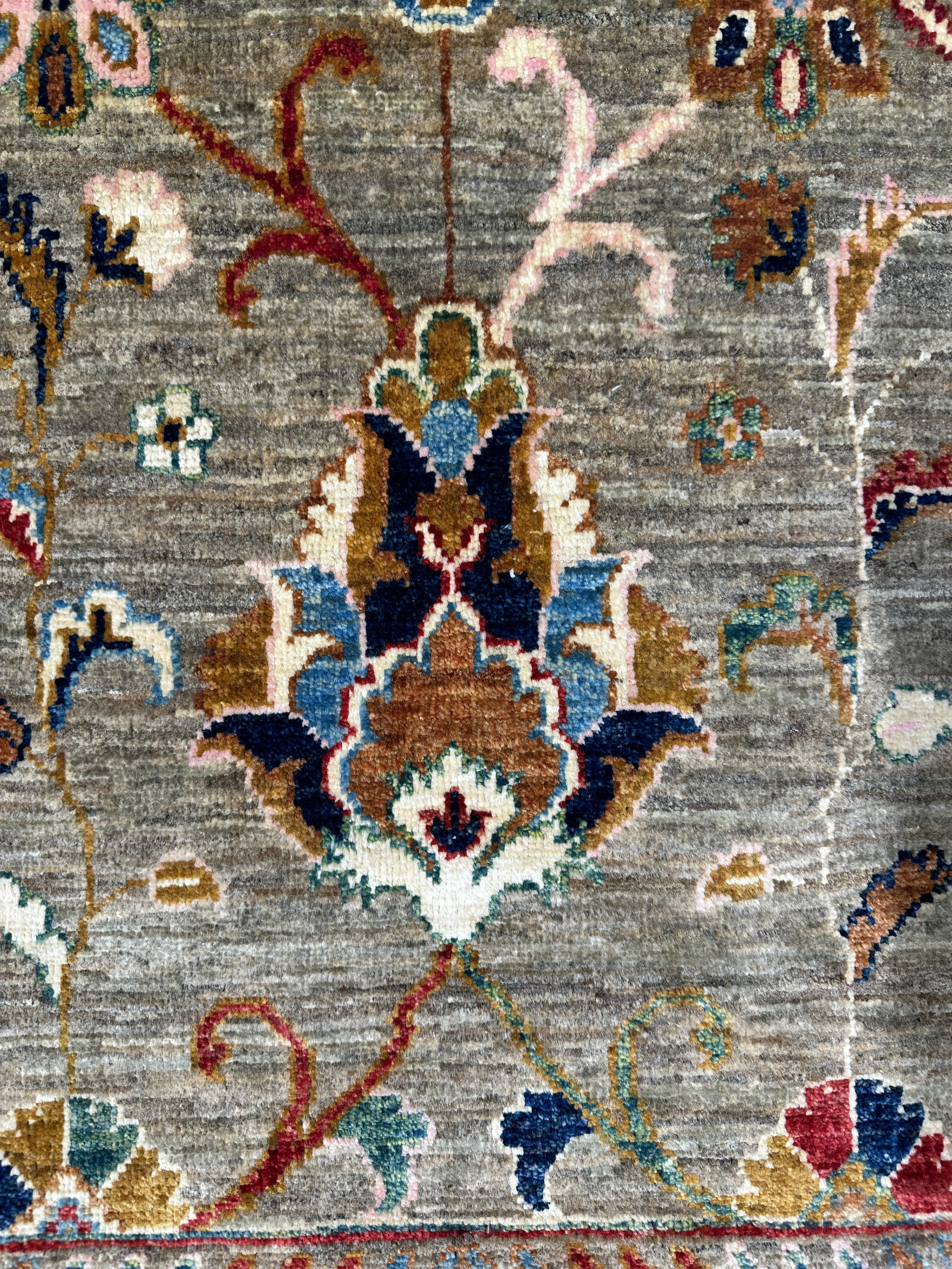 Sultani Rug - 134 cm x 83 cm