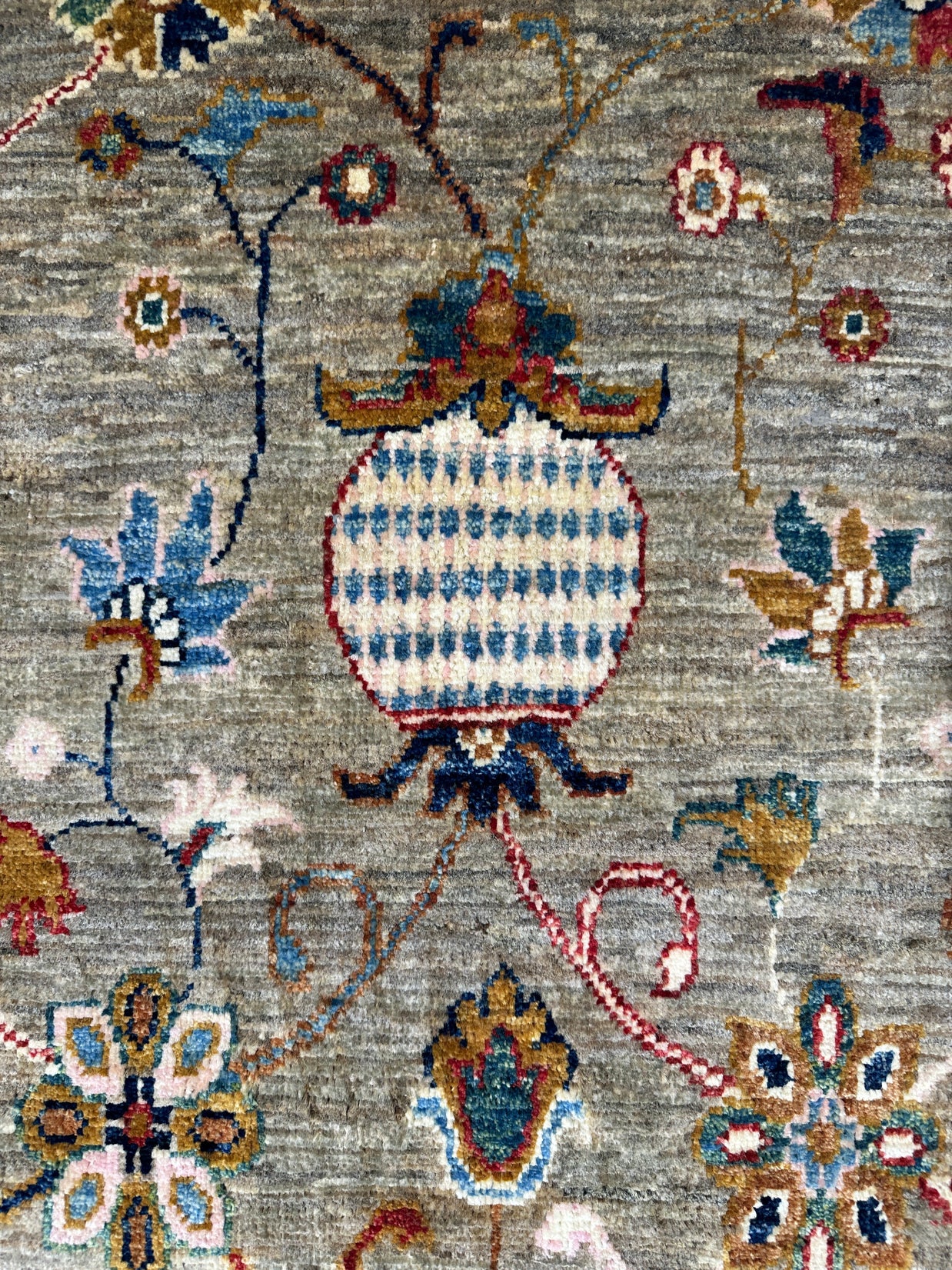Sultani Rug - 134 cm x 83 cm
