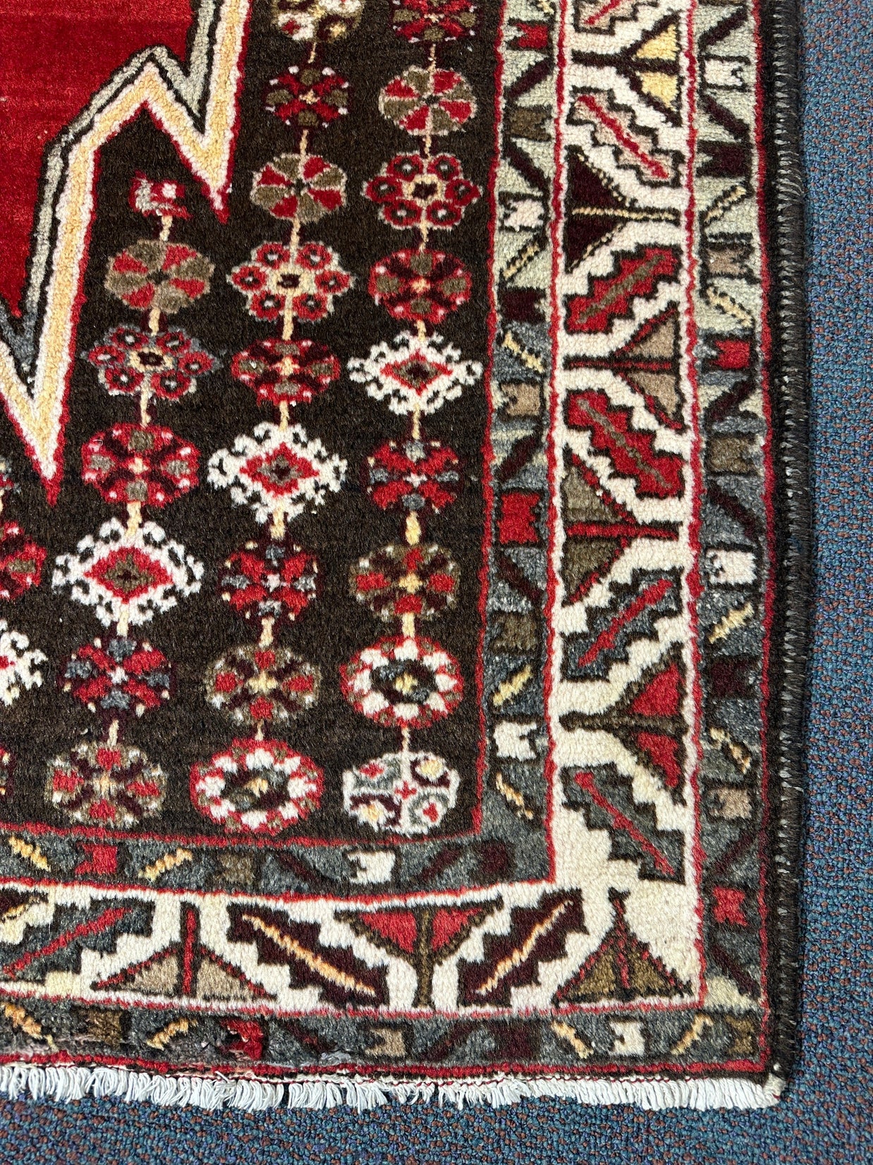 Vintage Hamadan Rug - 200 cm x 132 cm