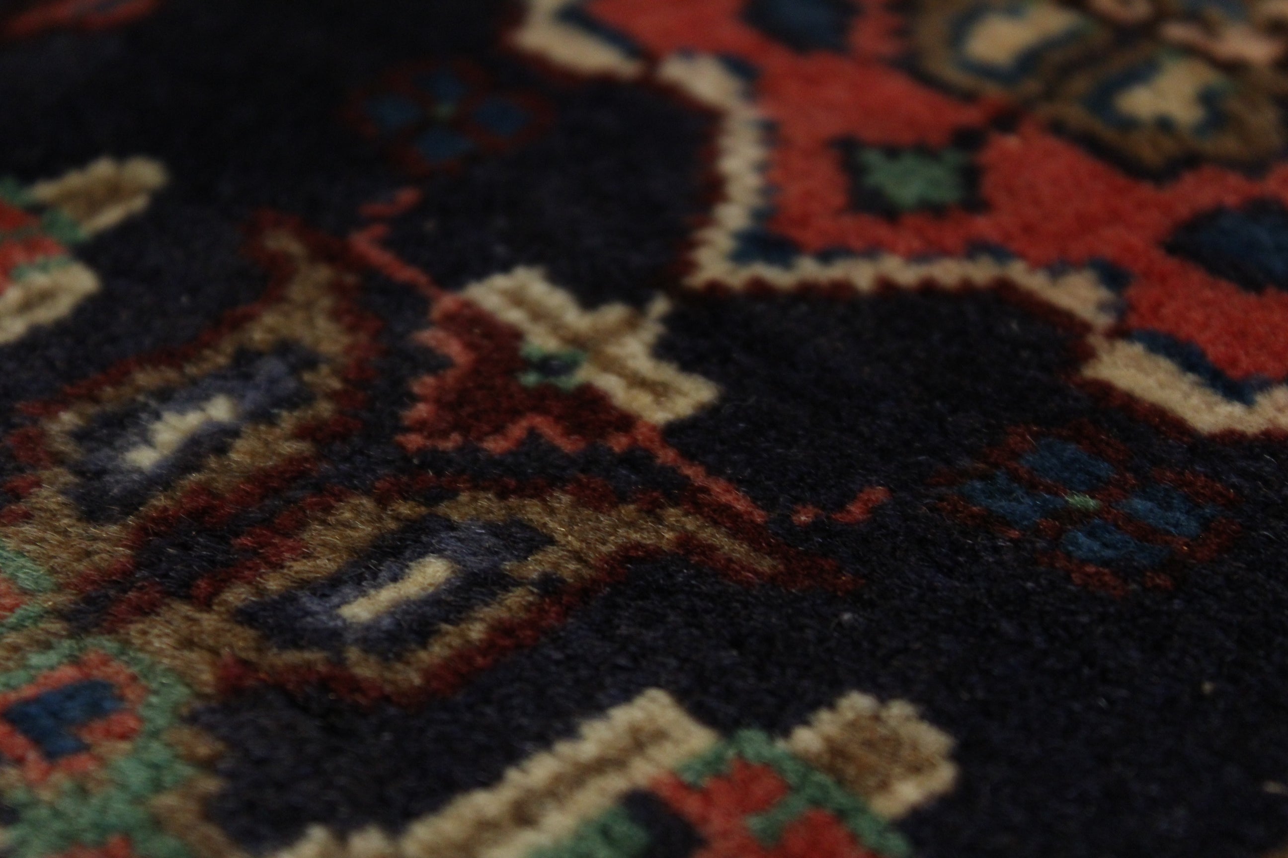 Gharajeh Rug - 287 cm x 160 cm