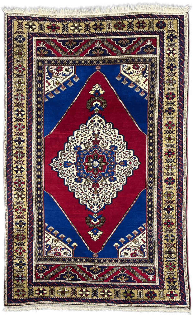 Turkish Rug - 270 cm x 166 cm
