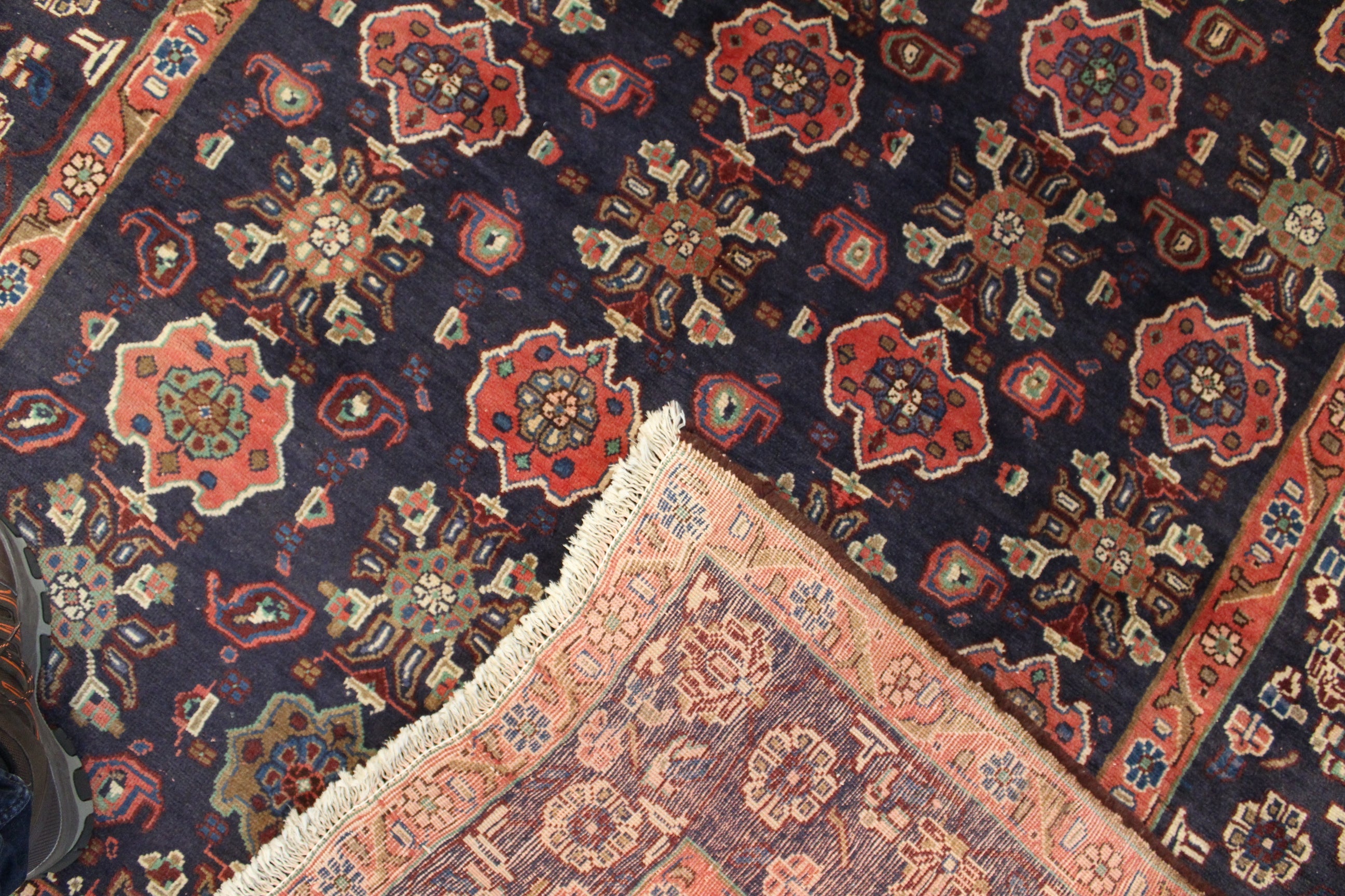 Gharajeh Rug - 287 cm x 160 cm