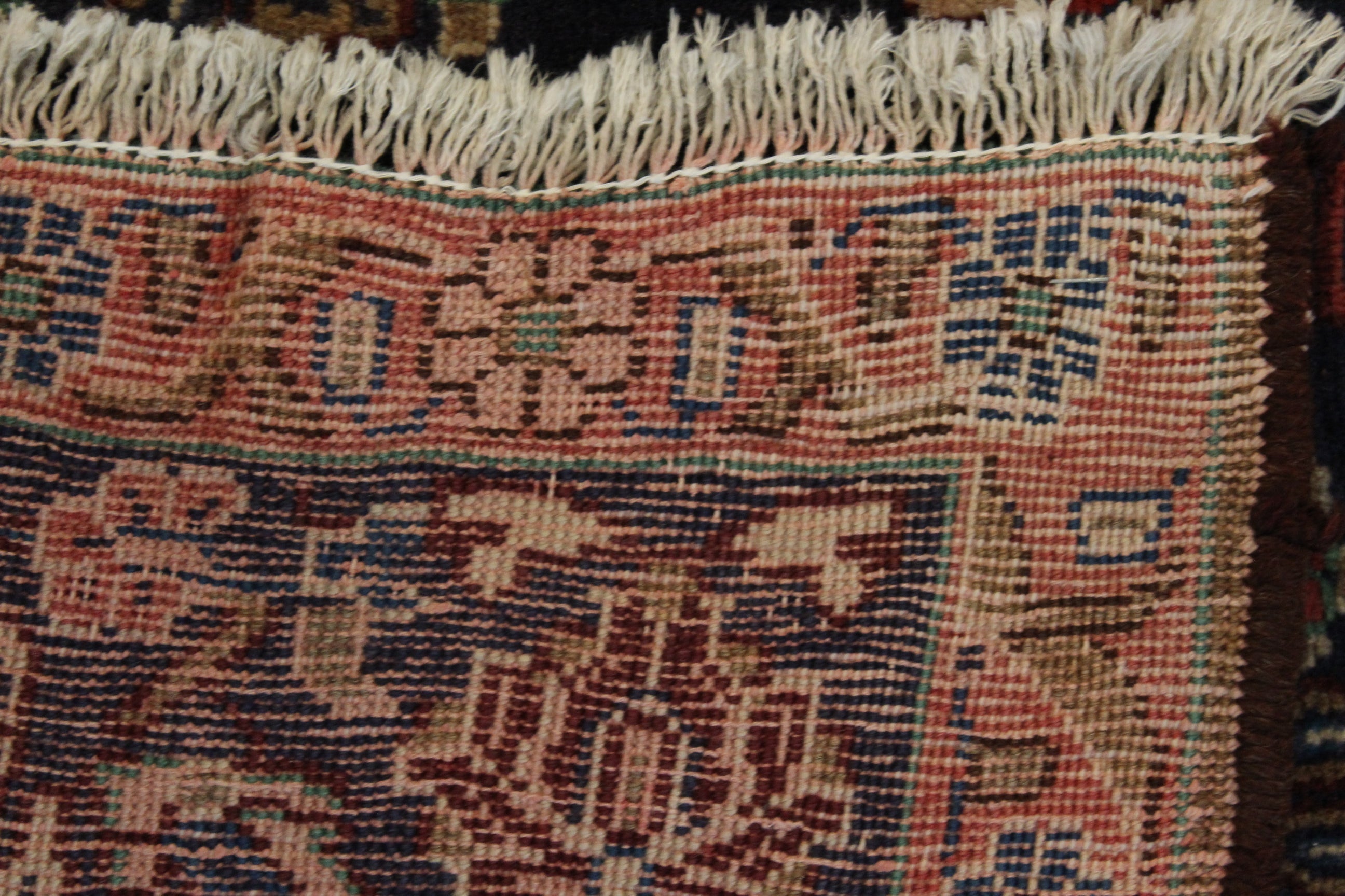 Gharajeh Rug - 287 cm x 160 cm