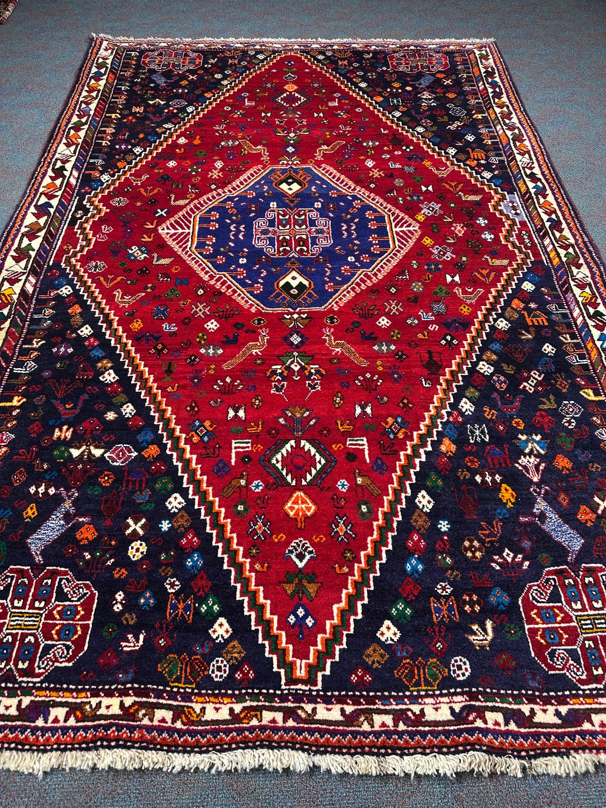 Abadeh Rug - 275 cm x 179 cm