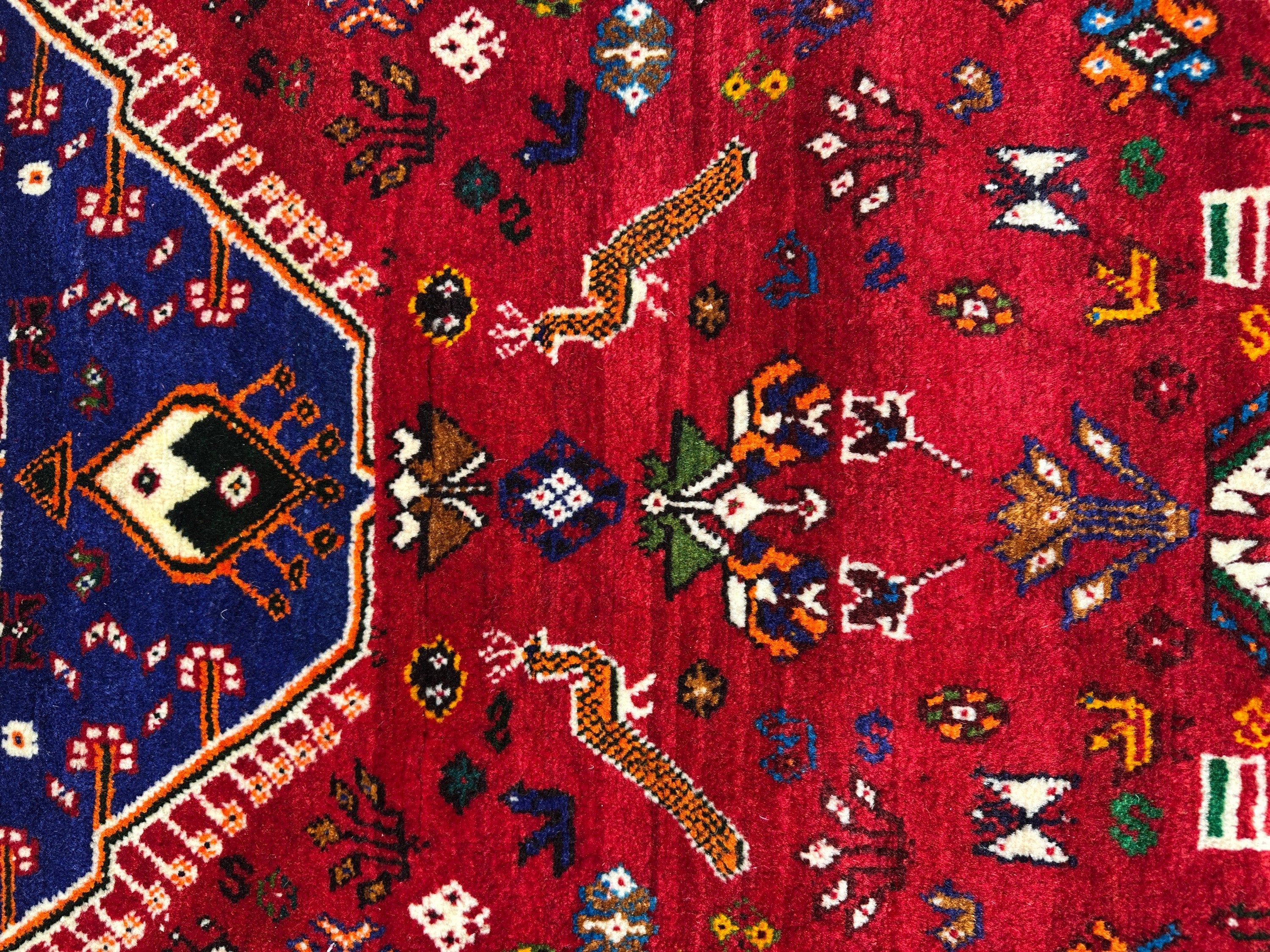 Abadeh Rug - 275 cm x 179 cm