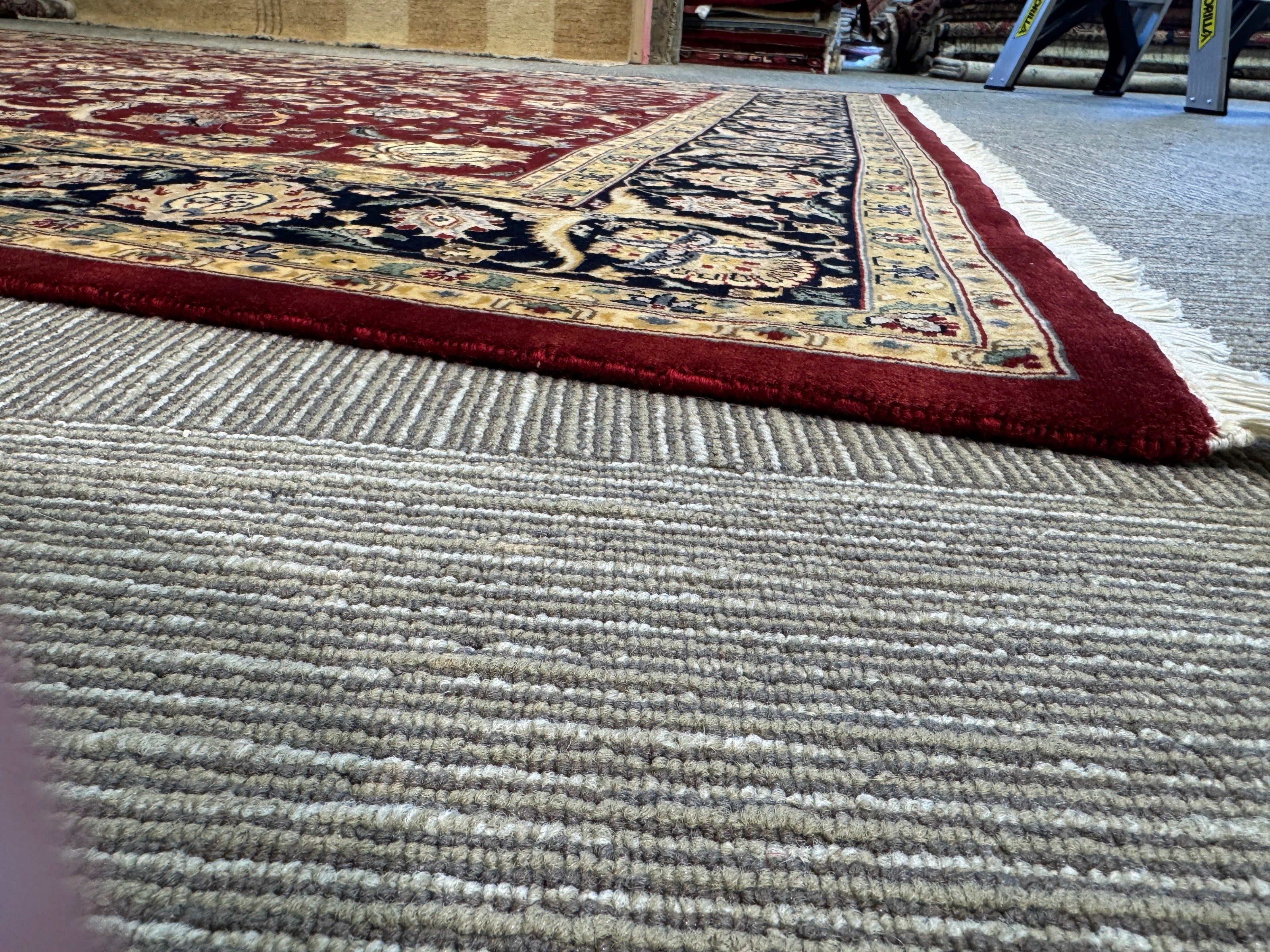 Kashmiri - 275 cm x 185 cm