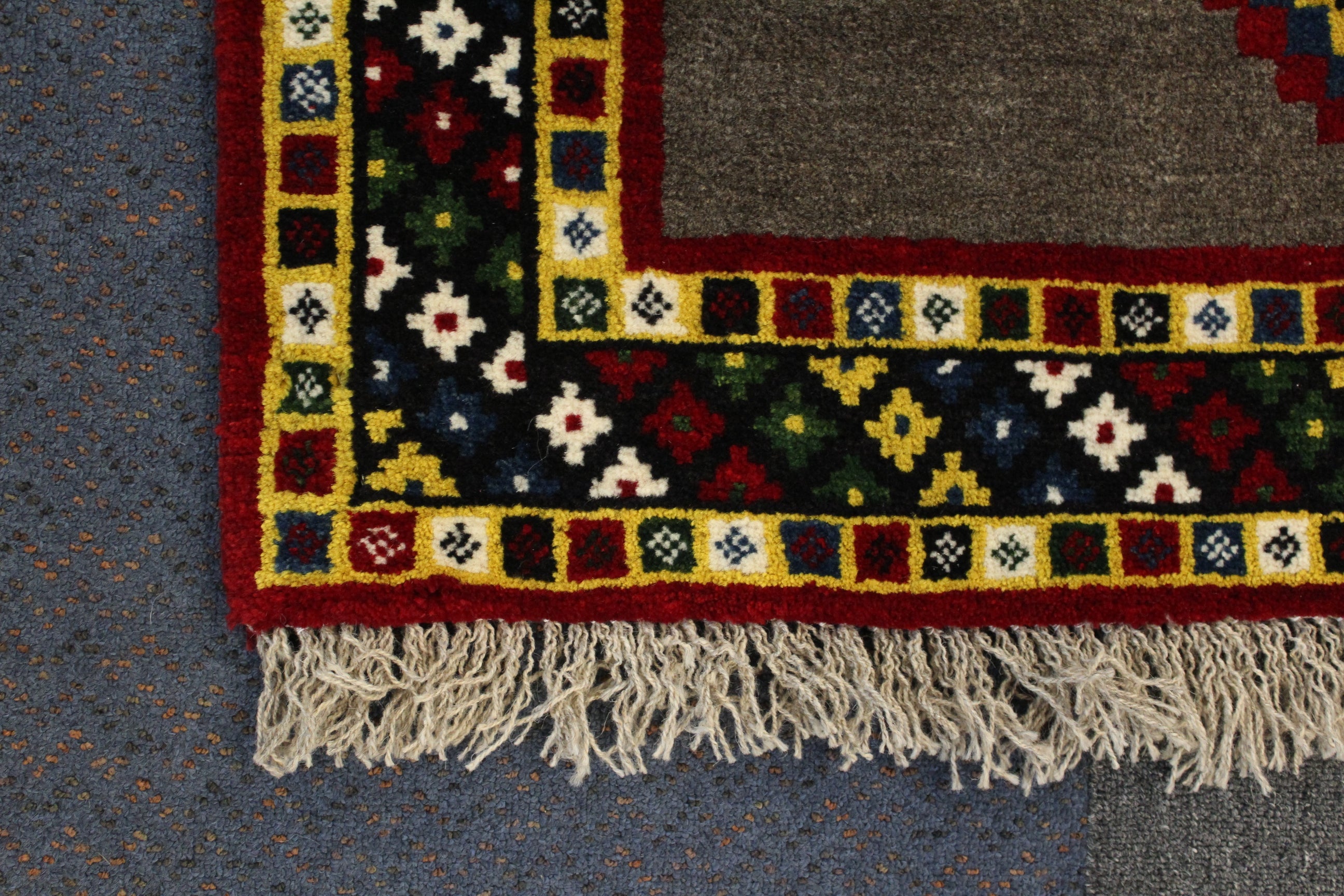 Gabbeh Rug - 197 cm x 127 cm