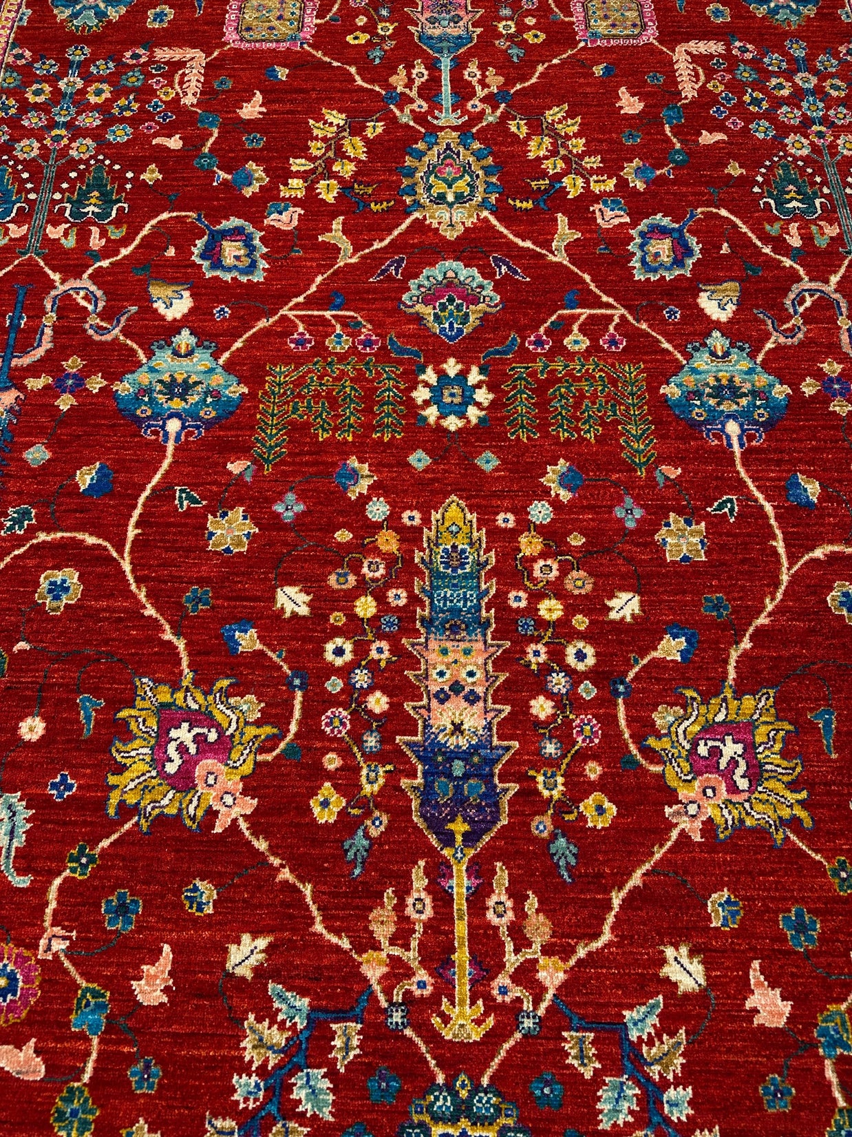 Khurjeen Rug - 224 cm x 165 cm