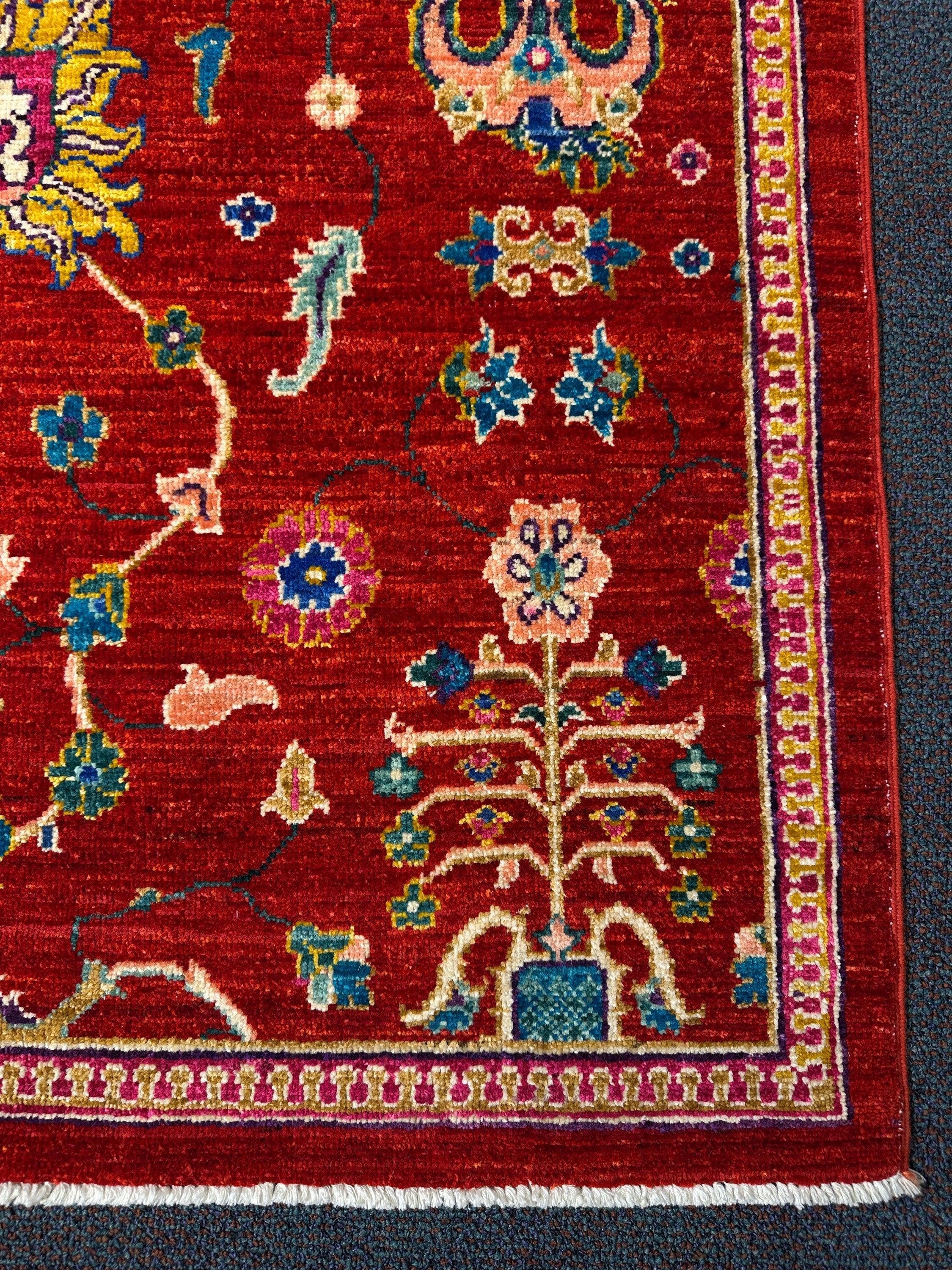 Khurjeen Rug - 224 cm x 165 cm