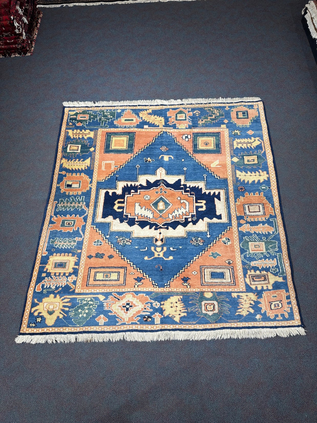 Kony Rug - 207 cm x 198 cm