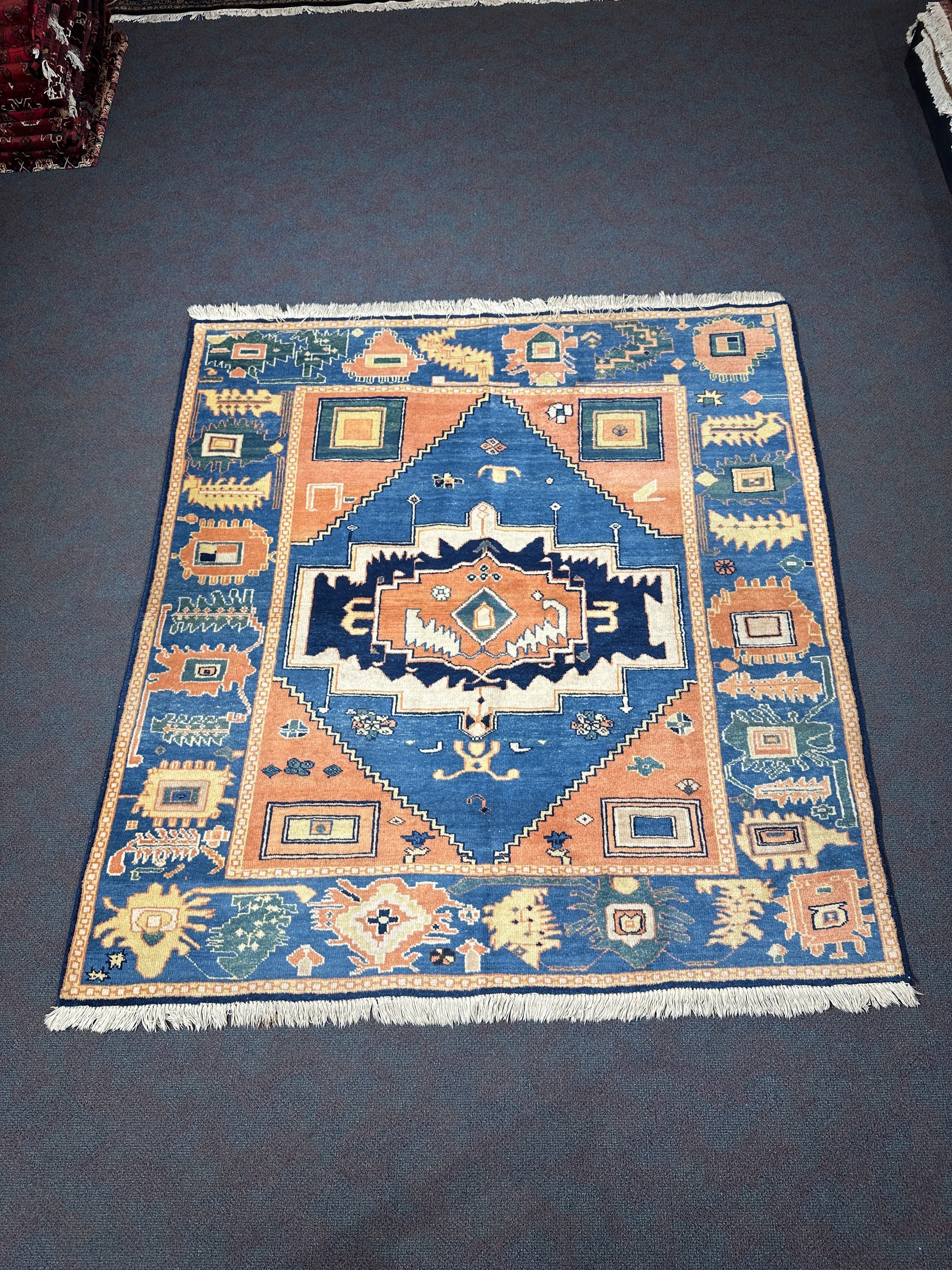 Kony Rug - 207 cm x 198 cm