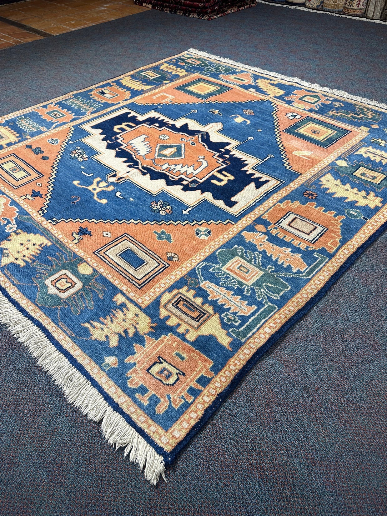 Kony Rug - 207 cm x 198 cm