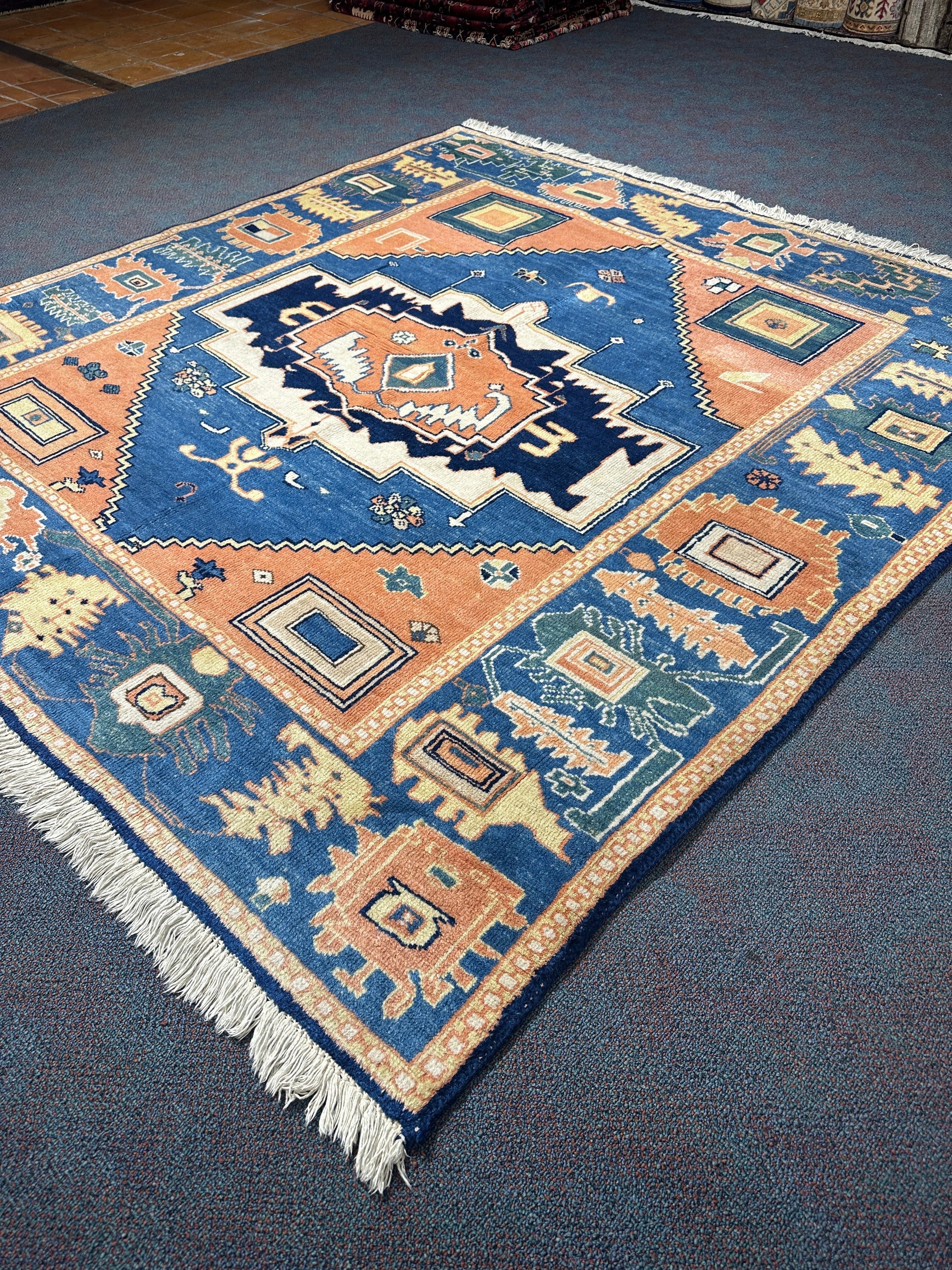 Kony Rug - 207 cm x 198 cm