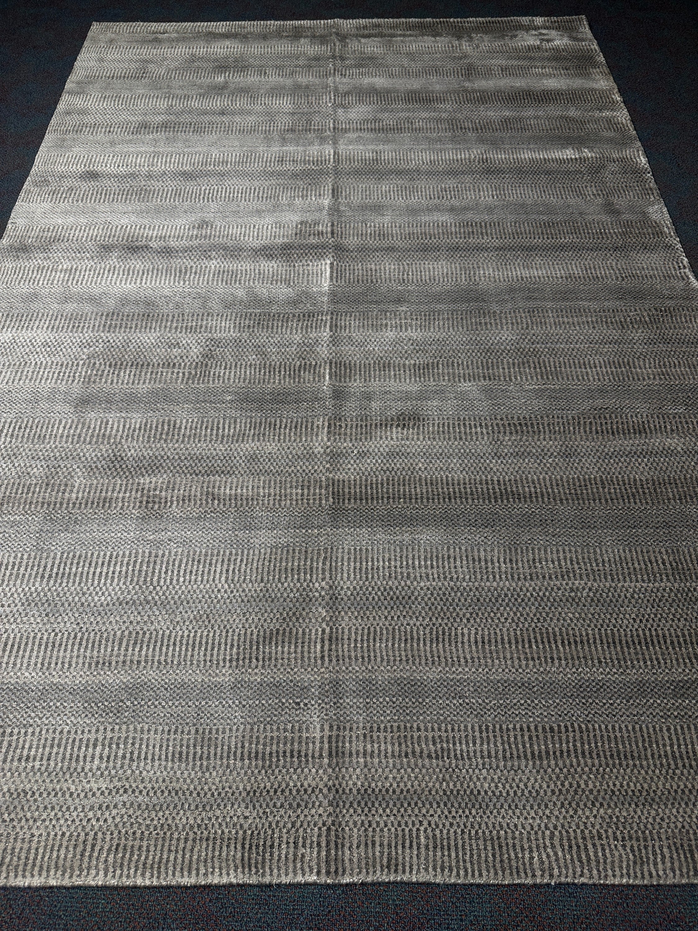 Modern Rug - 245 cm x 168 cm