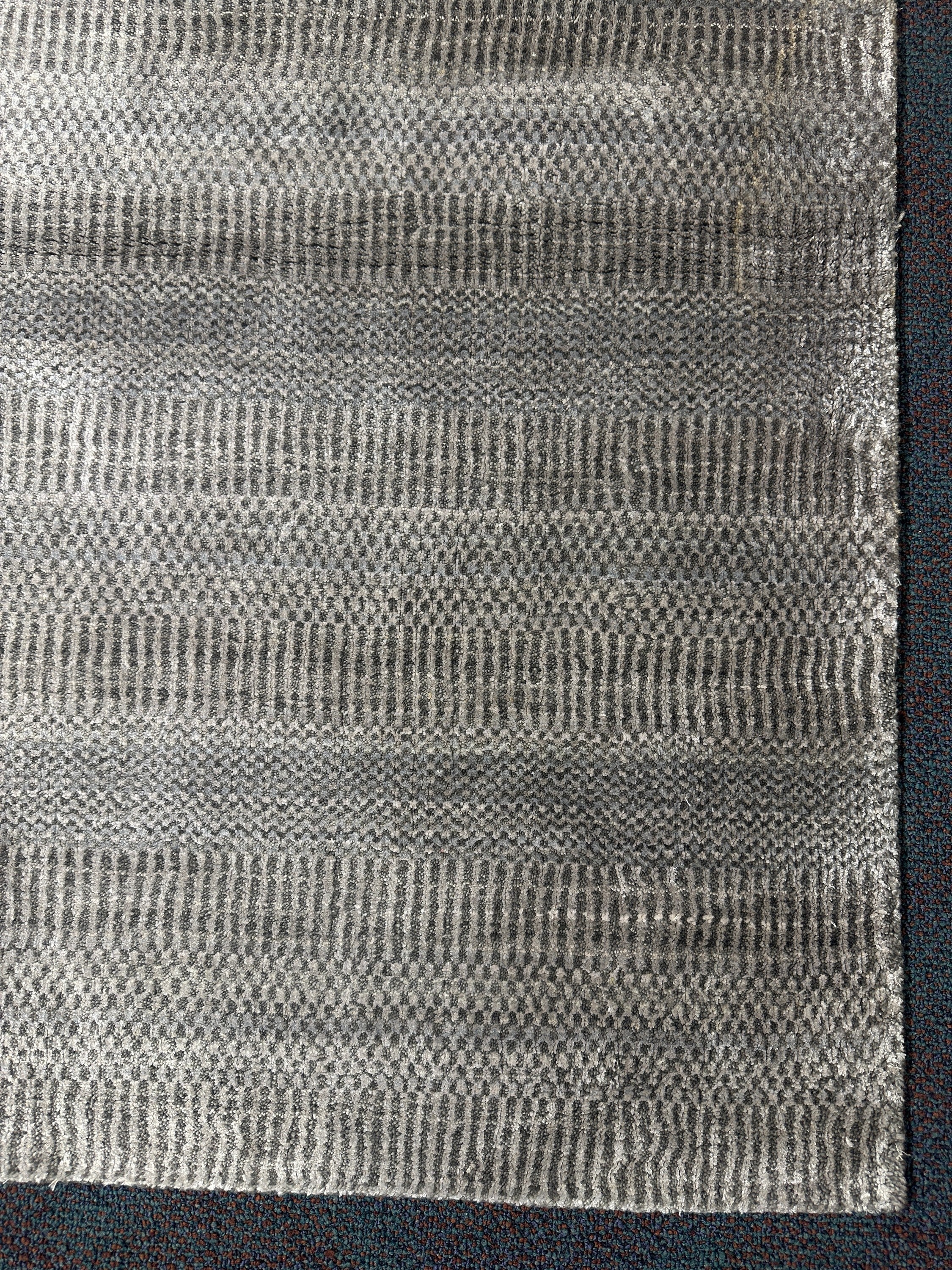 Modern Rug - 245 cm x 168 cm