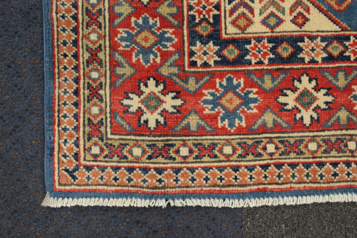Kazak Rug - 181 cm x 123 cm