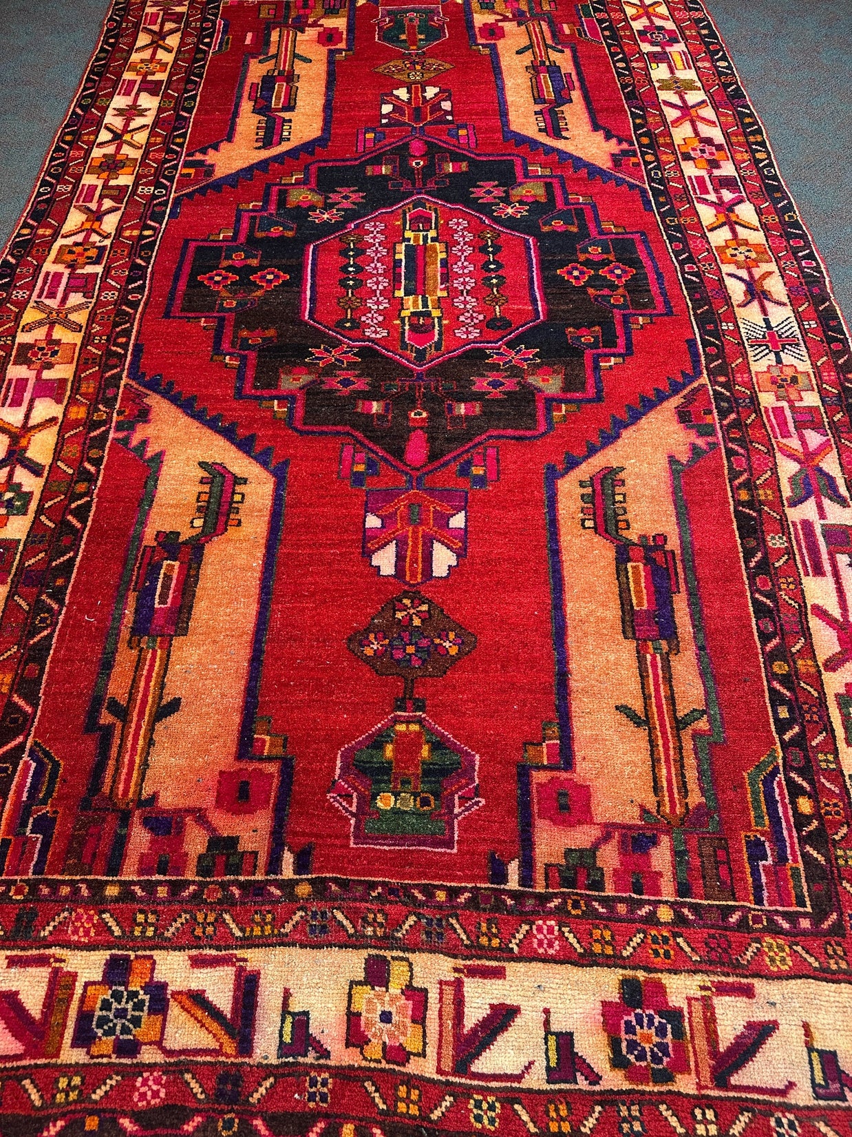 Hamadan Rug  - 308 cm x 177 cm