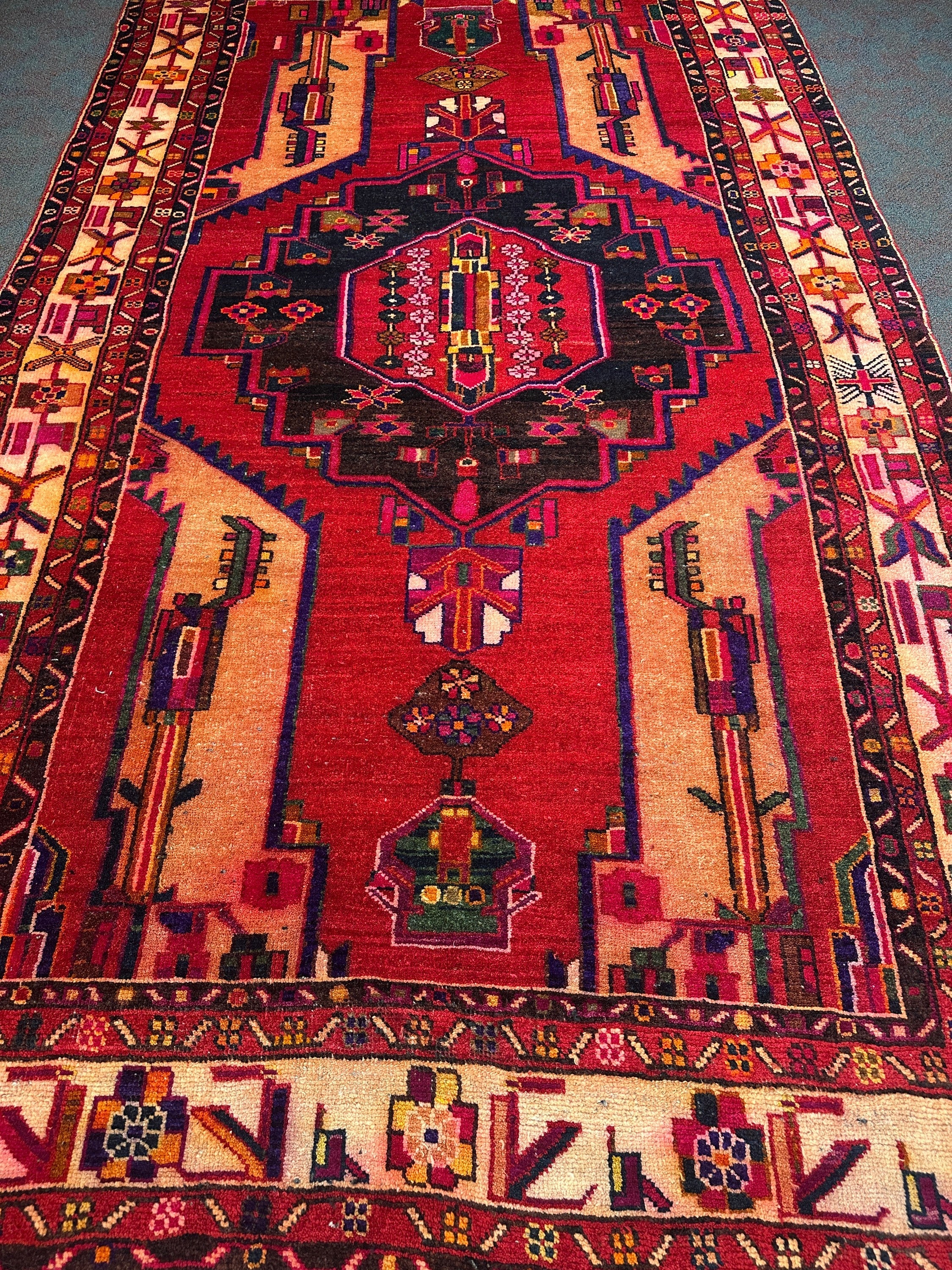 Hamadan Rug  - 308 cm x 177 cm