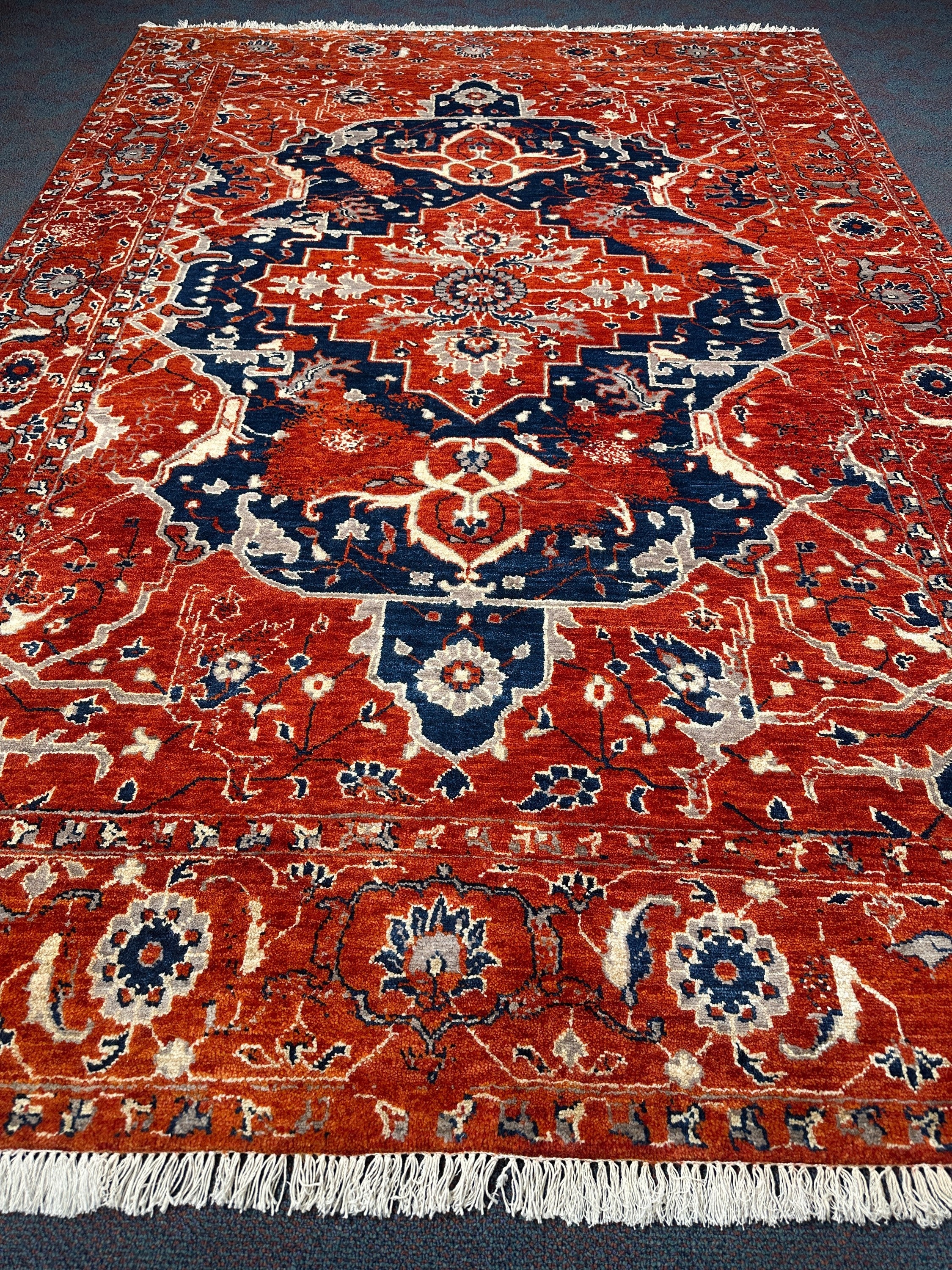Heriz Rug  - 270 cm x 182 cm
