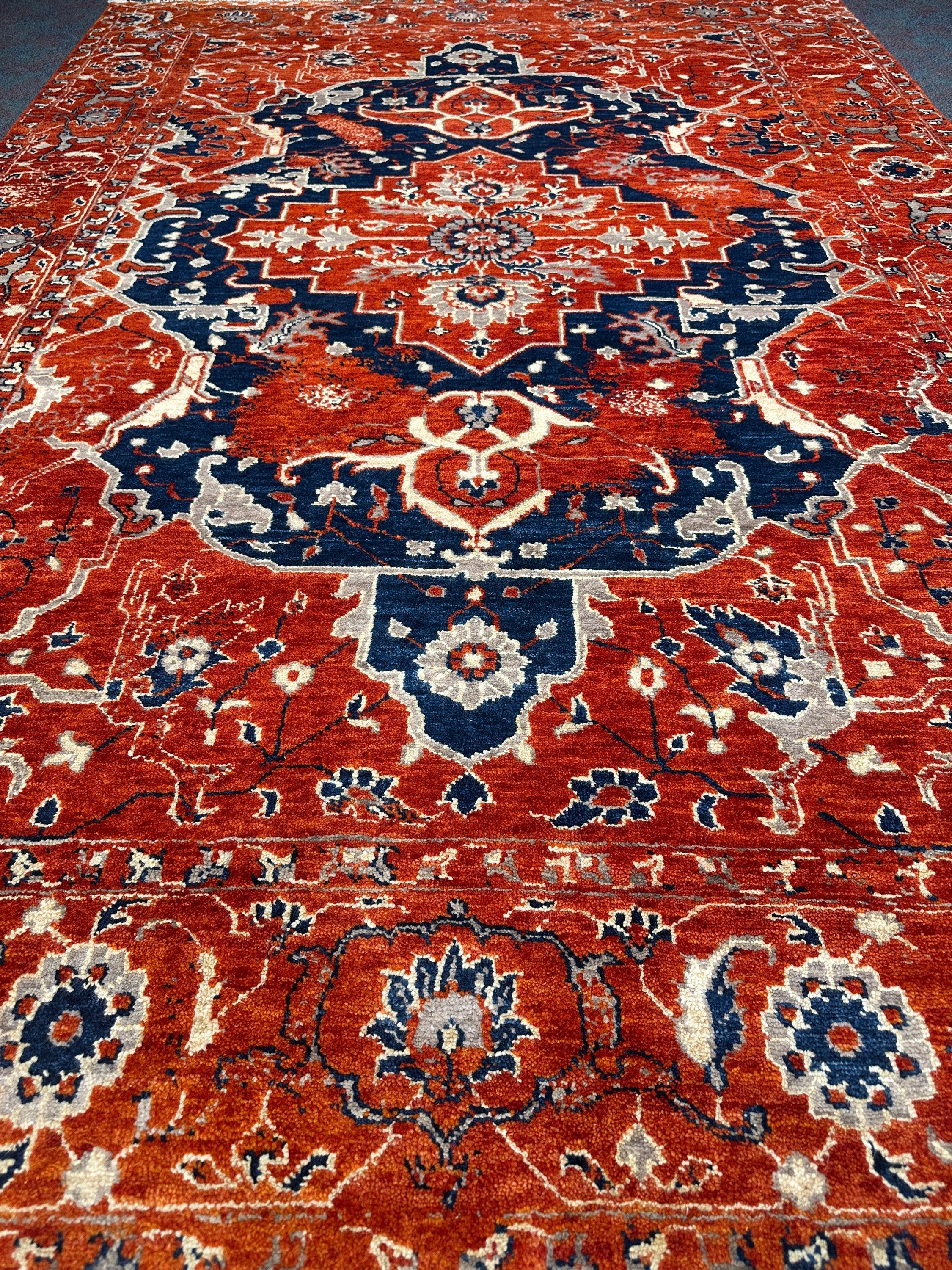 Heriz Rug  - 270 cm x 182 cm
