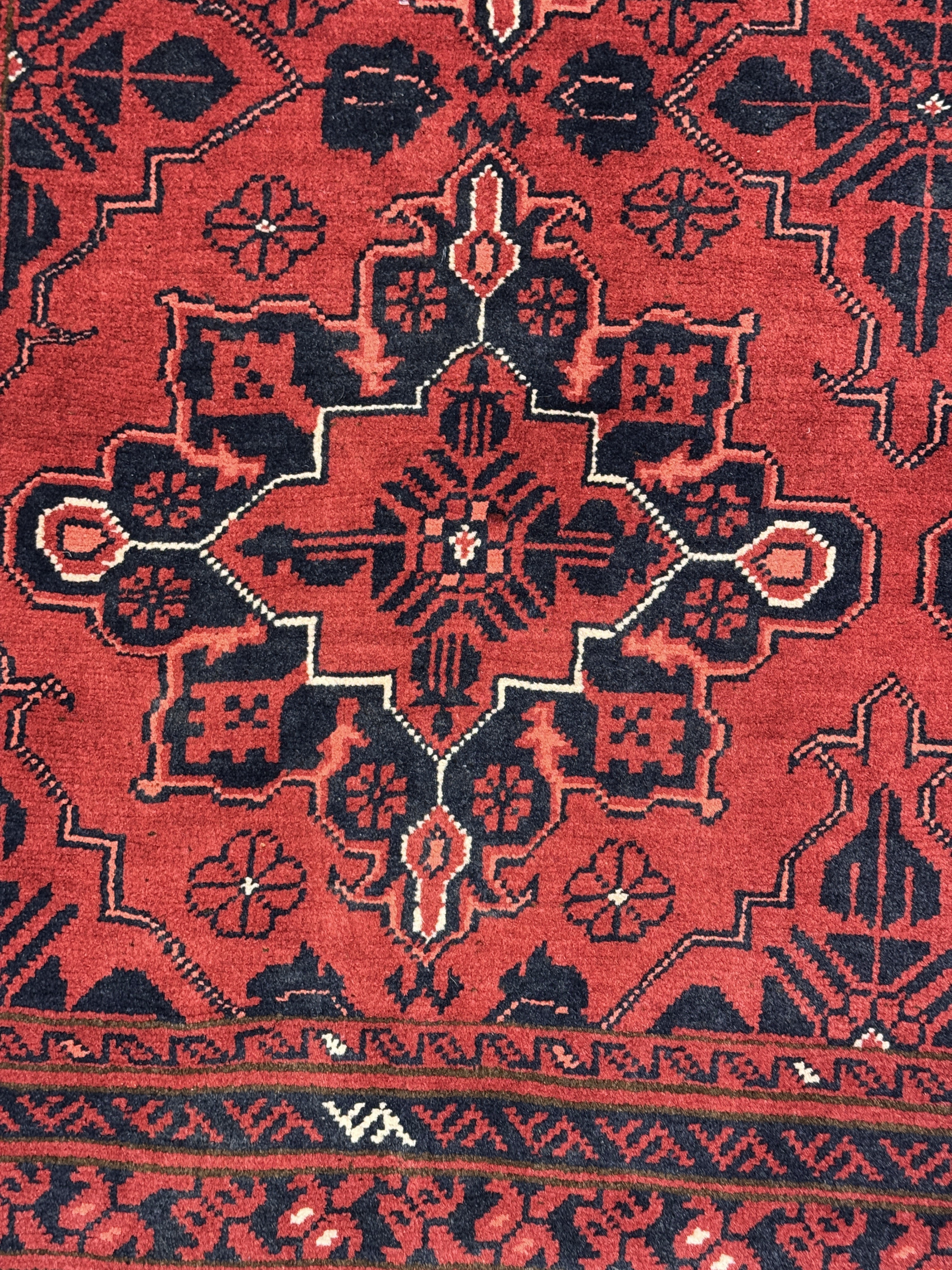 Kunduz - 284 cm x 189 cm