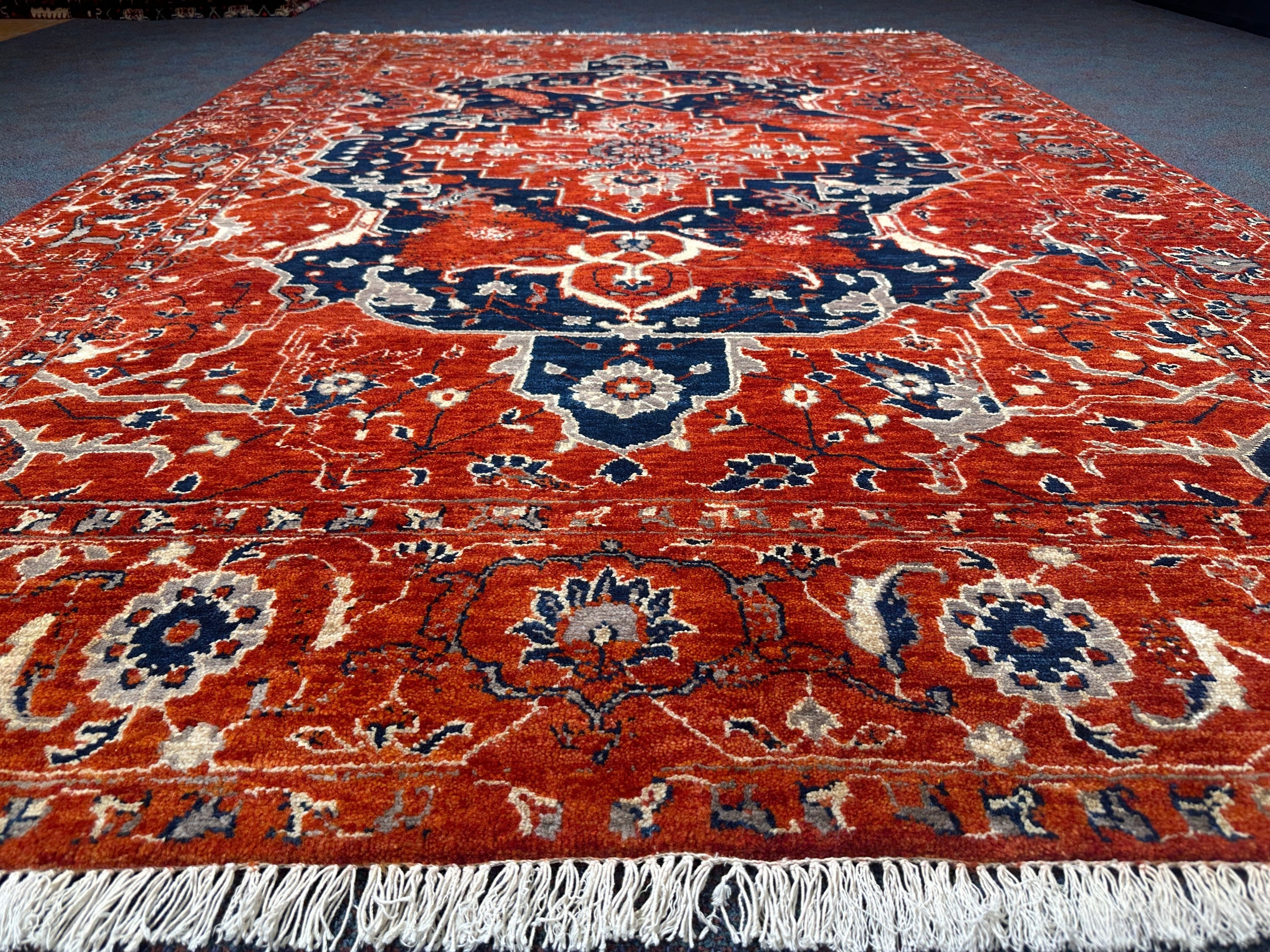 Heriz Rug  - 270 cm x 182 cm