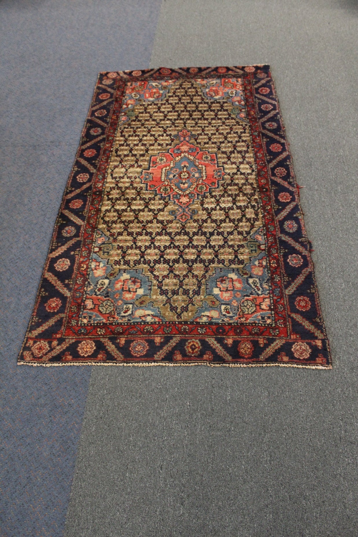 Hamadan Rug - 200 cm x 114 cm