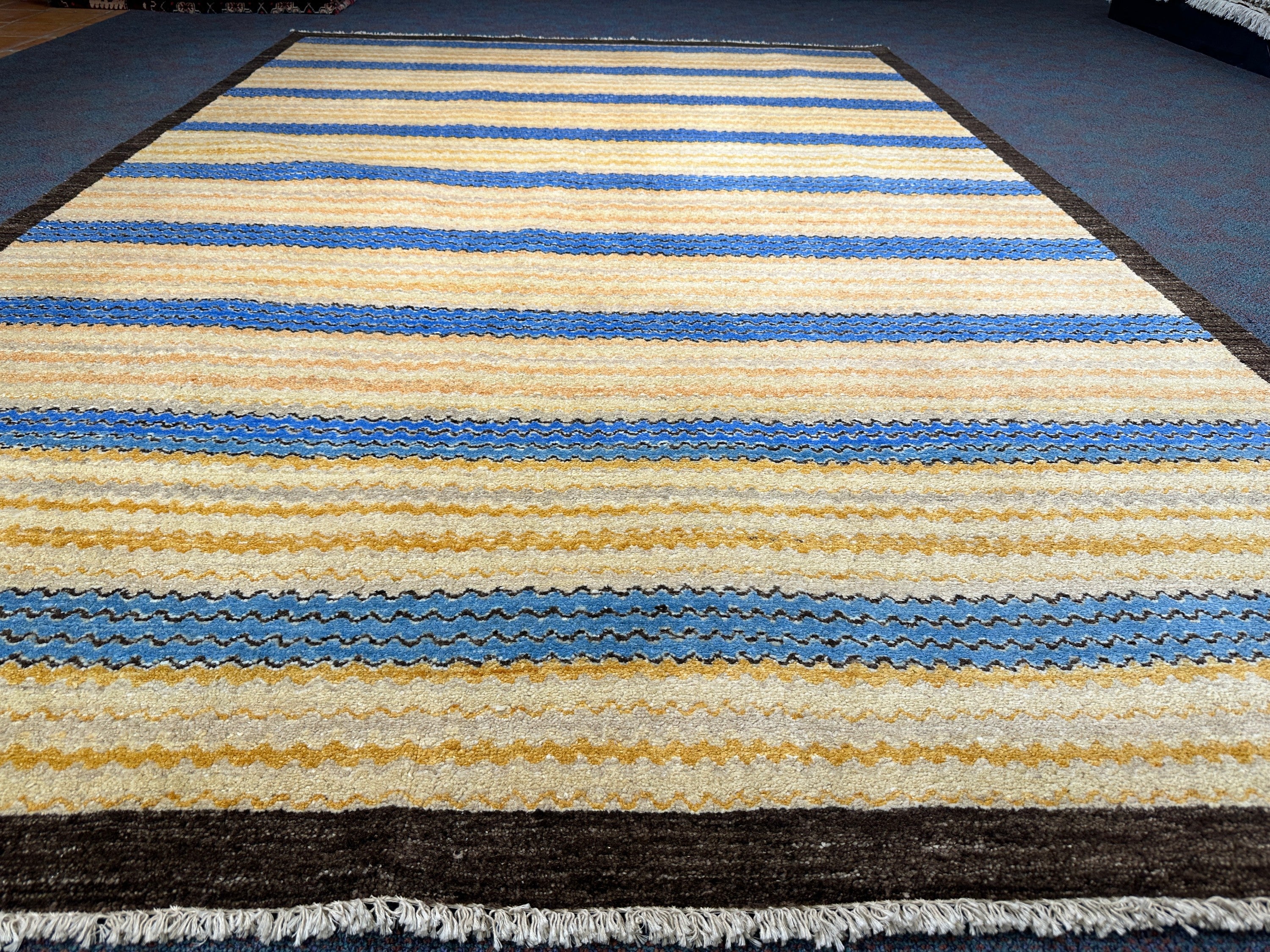 Gabbeh Rug  - 292 cm x 192 cm